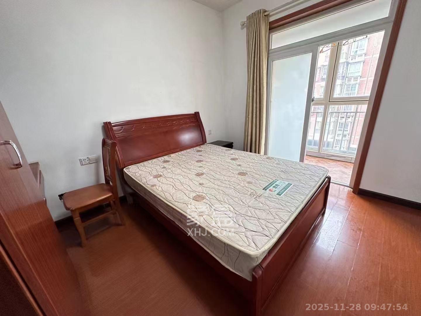 都江新城(都江新苑) 2室1厅1卫 2400.0元/月 都江新城(都江新苑) 2室1厅1卫 2400.0元/月室内图