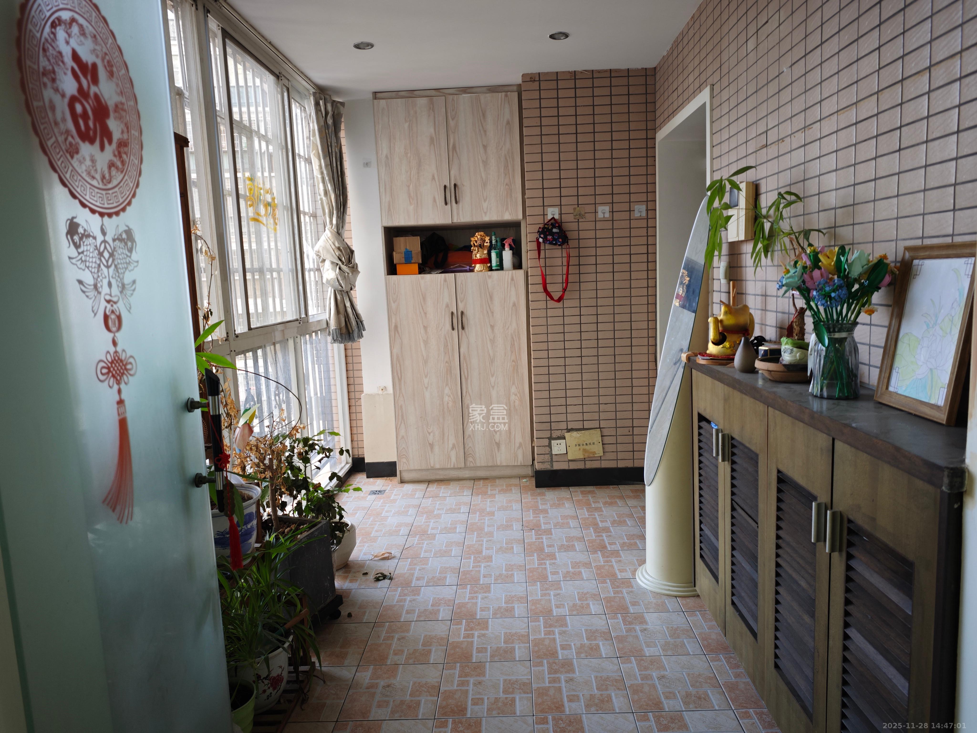 城市山水豪园（山水城市风景）  3室2厅2卫    2600.0元/月室内图