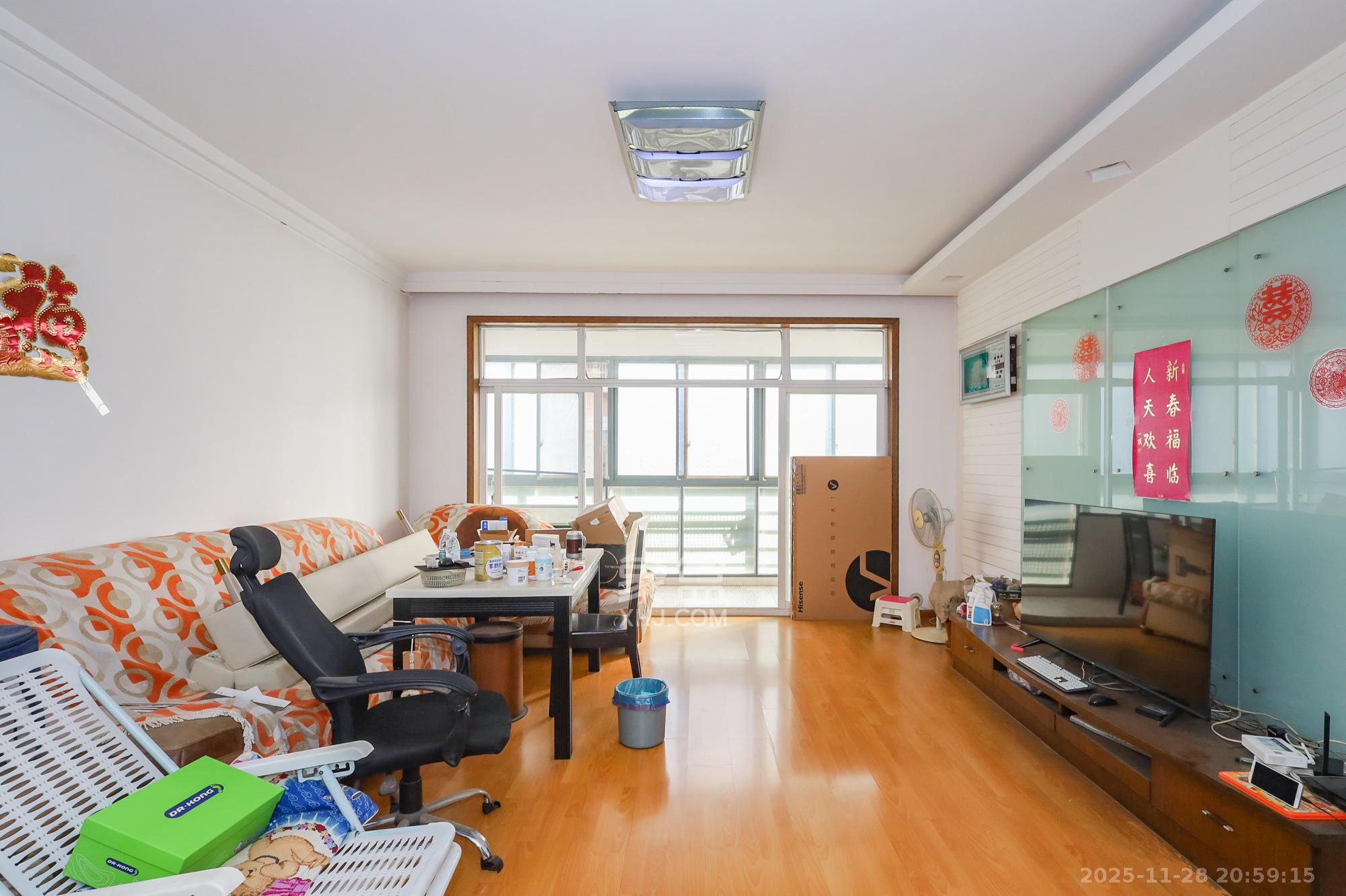 枫林绿洲  3室2厅2卫    108.0万