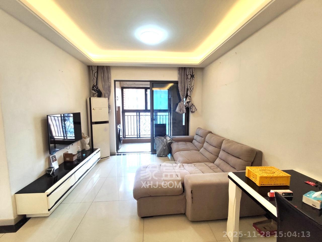 珠江郦城薰衣道  2室2厅1卫    2300.0元/月