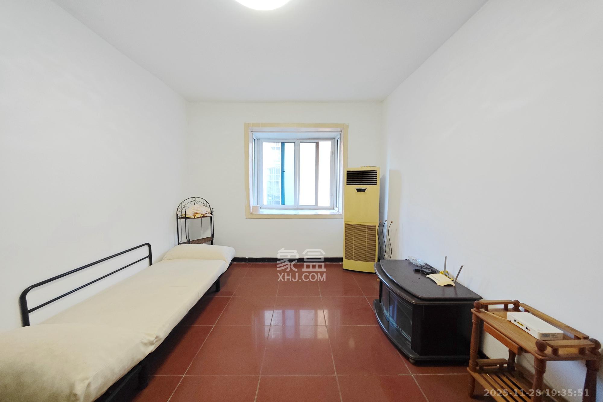 新华园  2室1厅1卫    39.0万