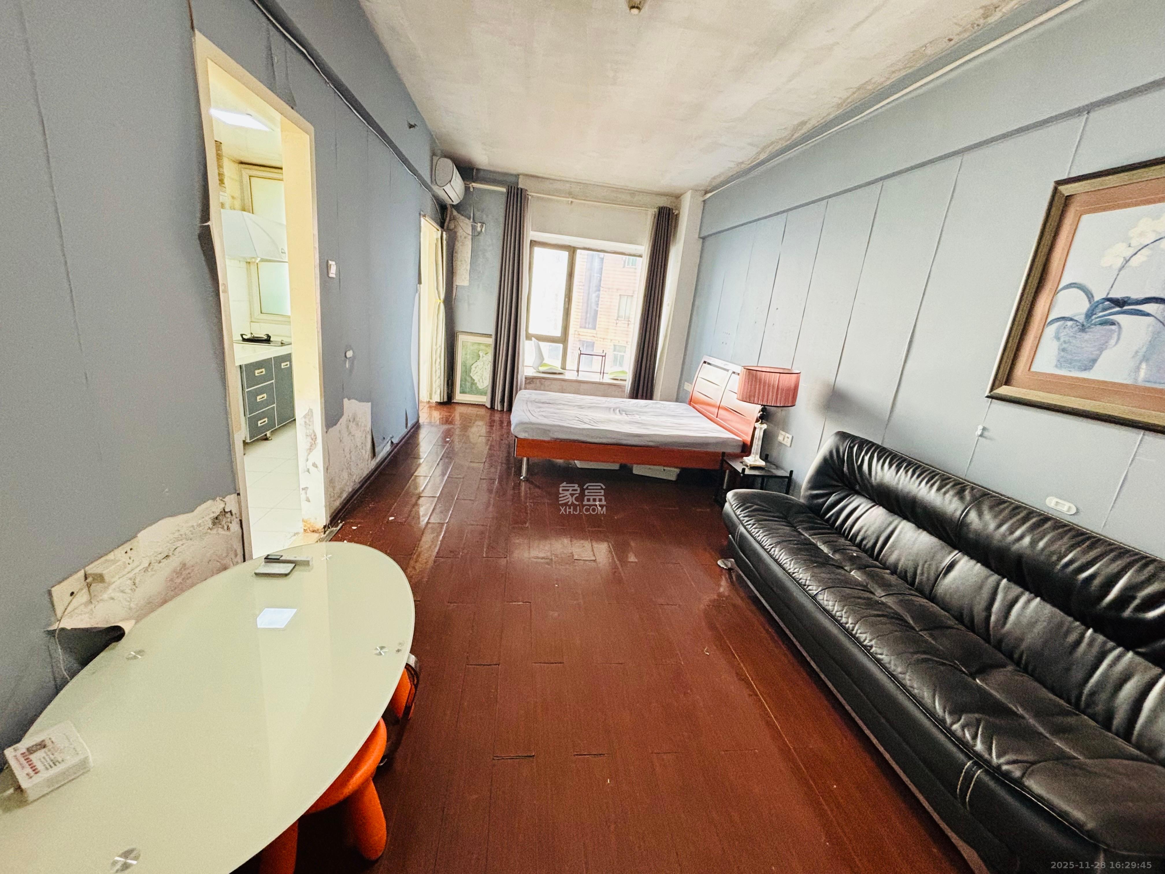 汀兰雅苑 1室0厅1卫 2000.0元/月 汀兰雅苑 1室0厅1卫 2000.0元/月室内图