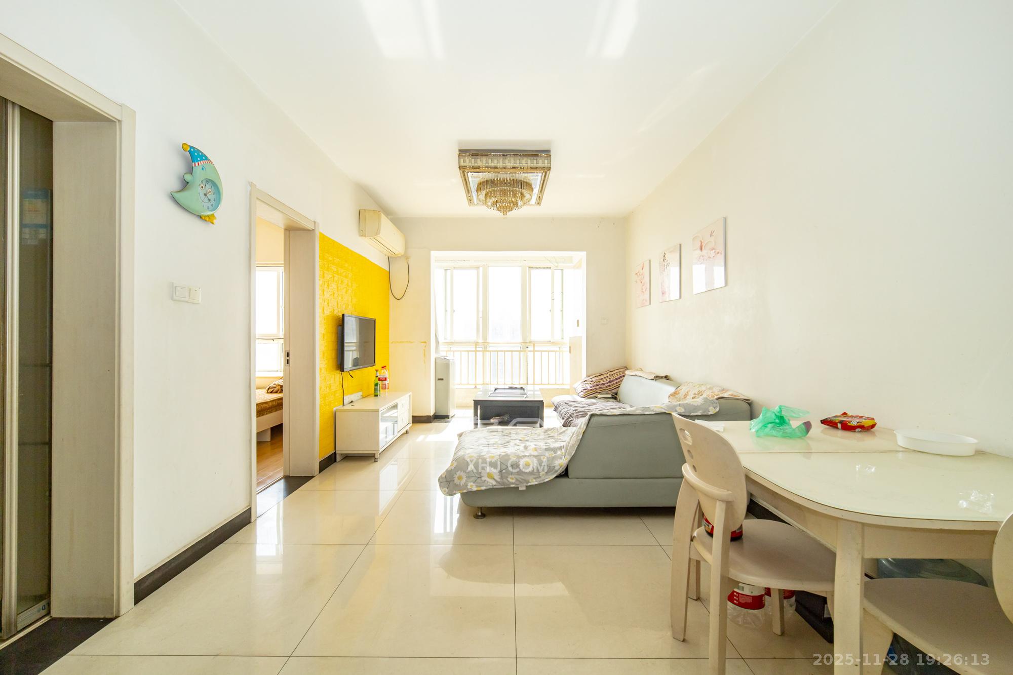 时代星城 2室2厅1卫 46.8万 时代星城 2室2厅1卫 46.8万客厅