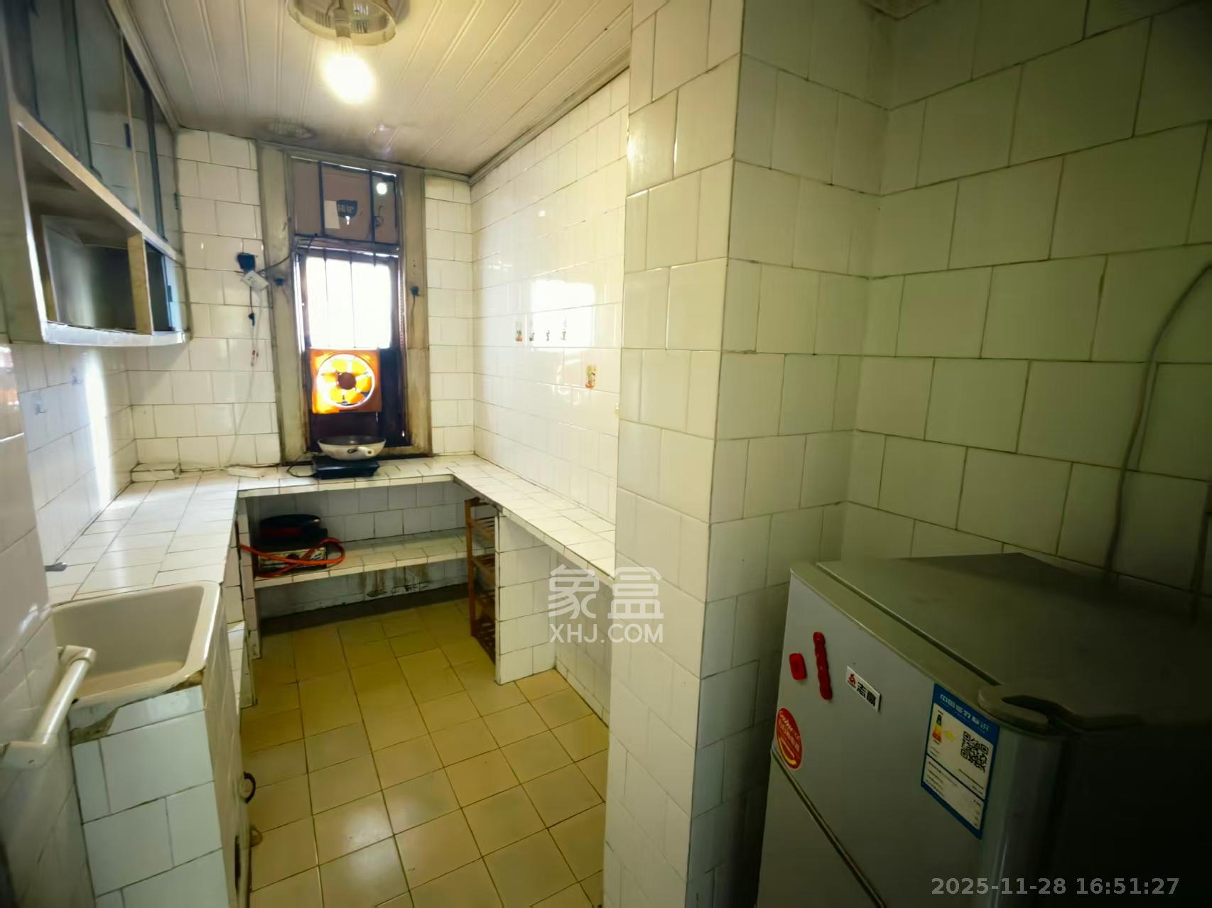 青山祠社区  2室1厅1卫    600.0元/月