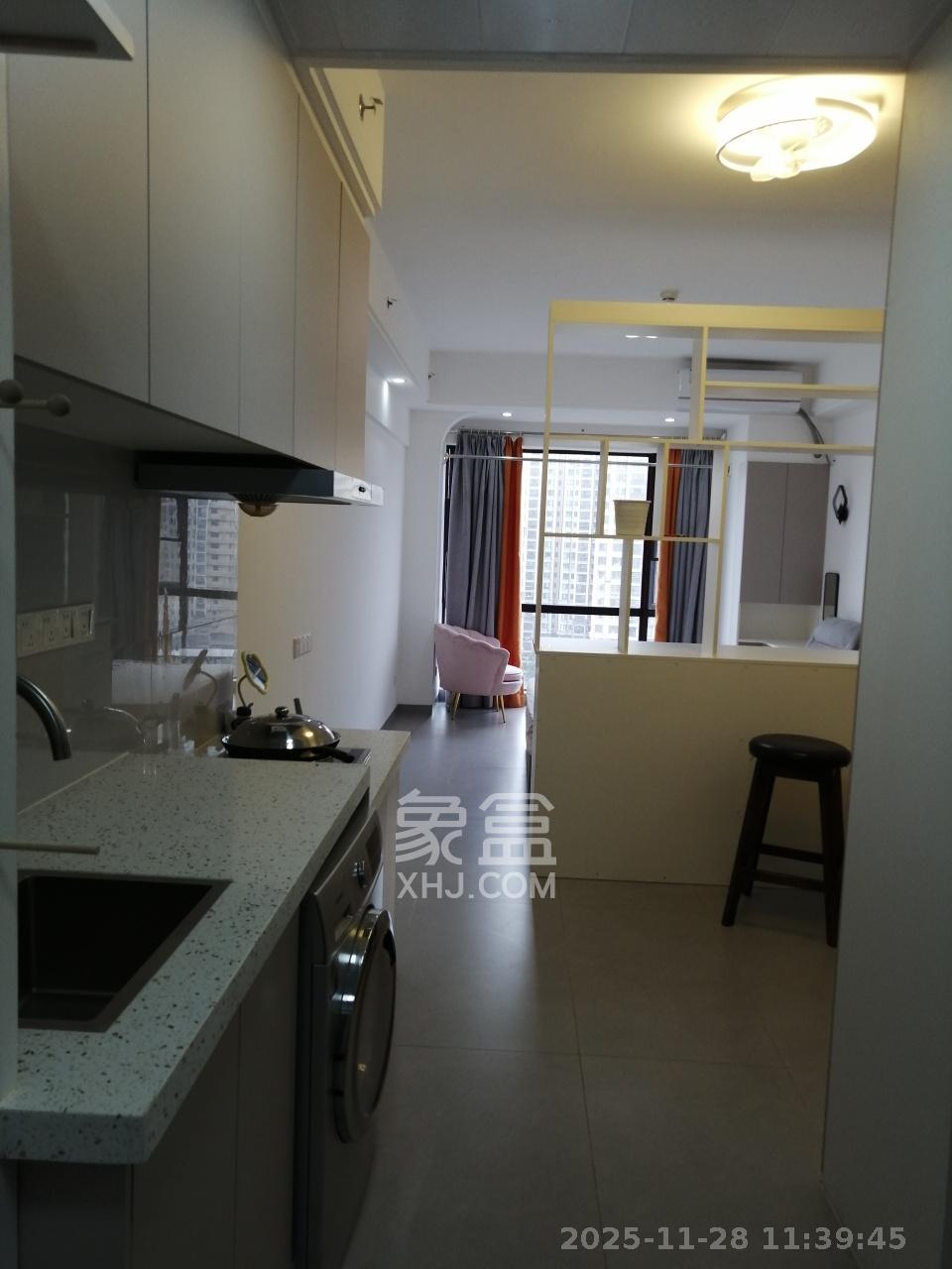 鄱阳汇金中心 1室0厅0卫 1600.0元/月 鄱阳汇金中心 1室0厅0卫 1600.0元/月室内图