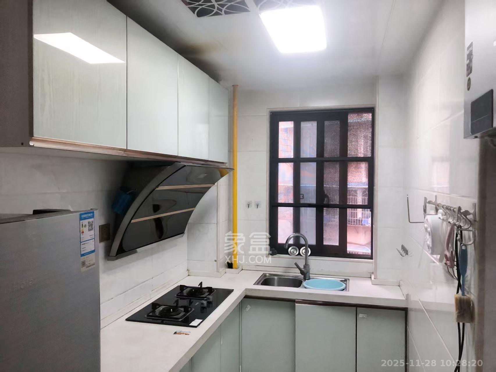 天鸿天府(天鸿中央大院) 2室1厅1卫 2000.0元/月 天鸿天府(天鸿中央大院) 2室1厅1卫 2000.0元/月室内图