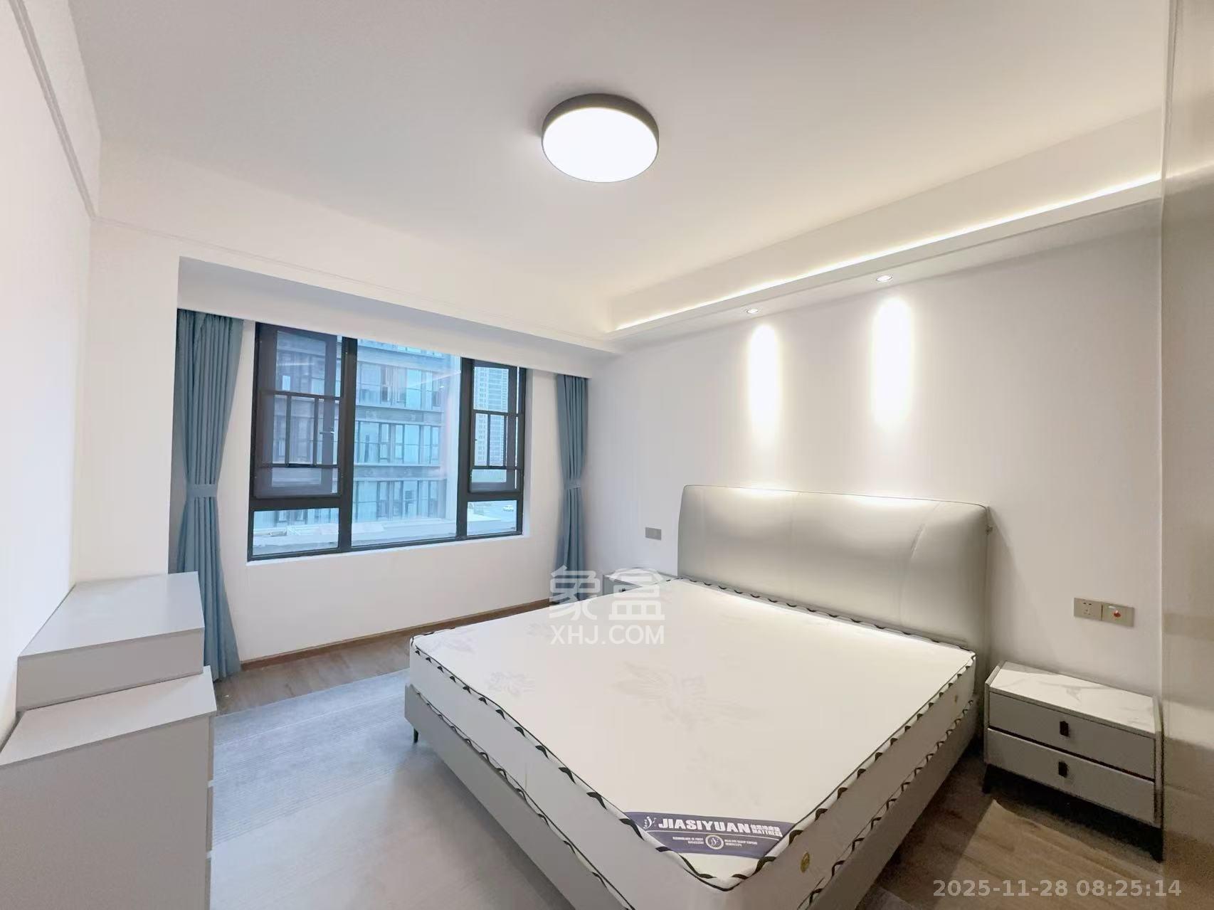 金茂建发泊悦  3室2厅2卫    3500.0元/月室内图