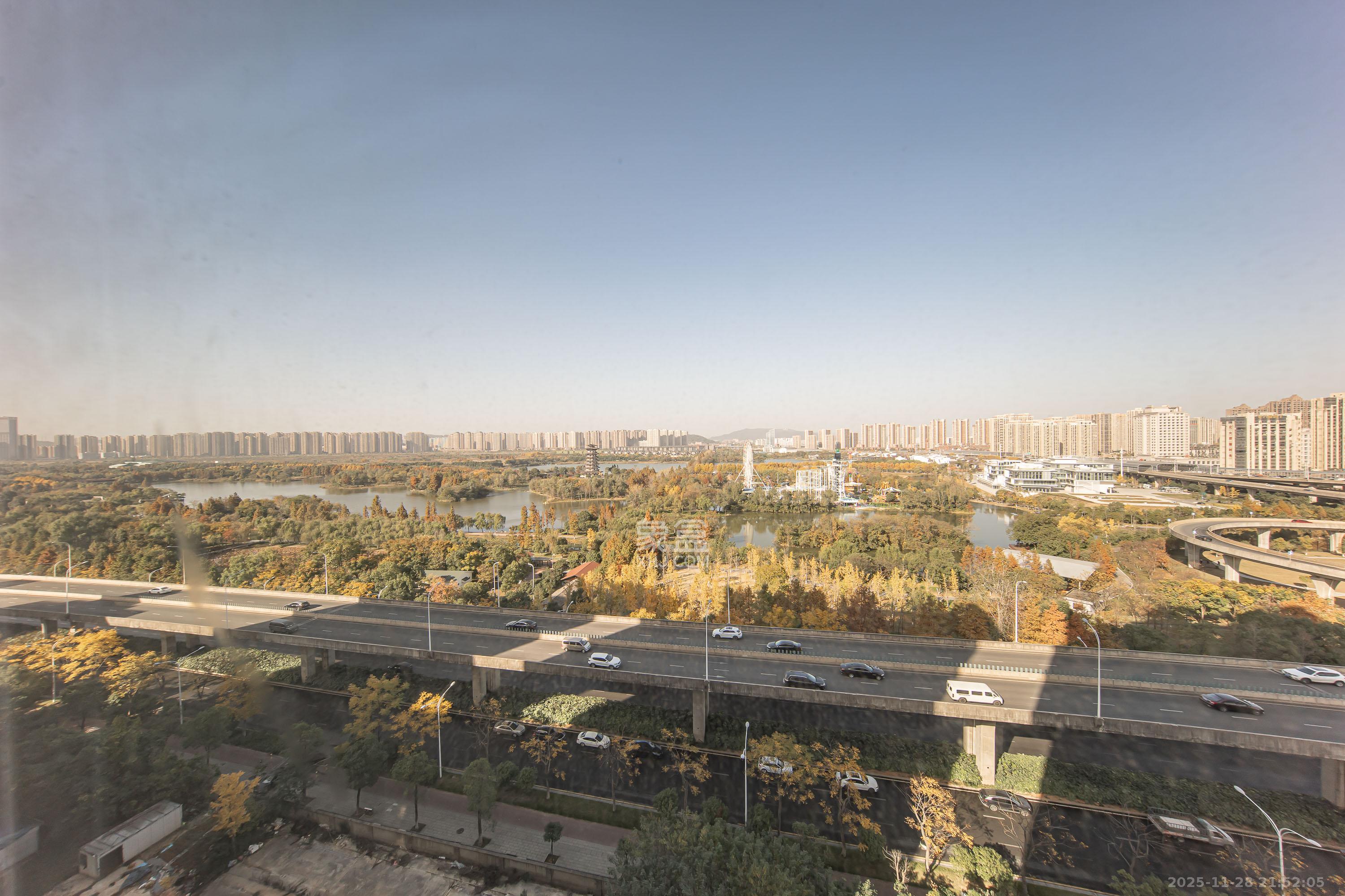 卓越洋湖晴翠 4室2厅2卫 240.0万 卓越洋湖晴翠 4室2厅2卫 240.0万其他