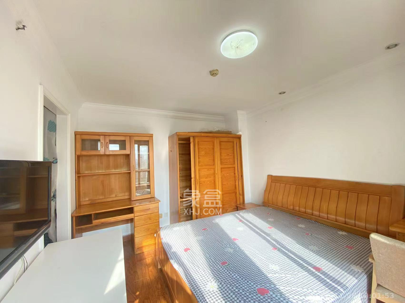 郡原广场 1室1厅1卫 1500.0元/月 郡原广场 1室1厅1卫 1500.0元/月室内图