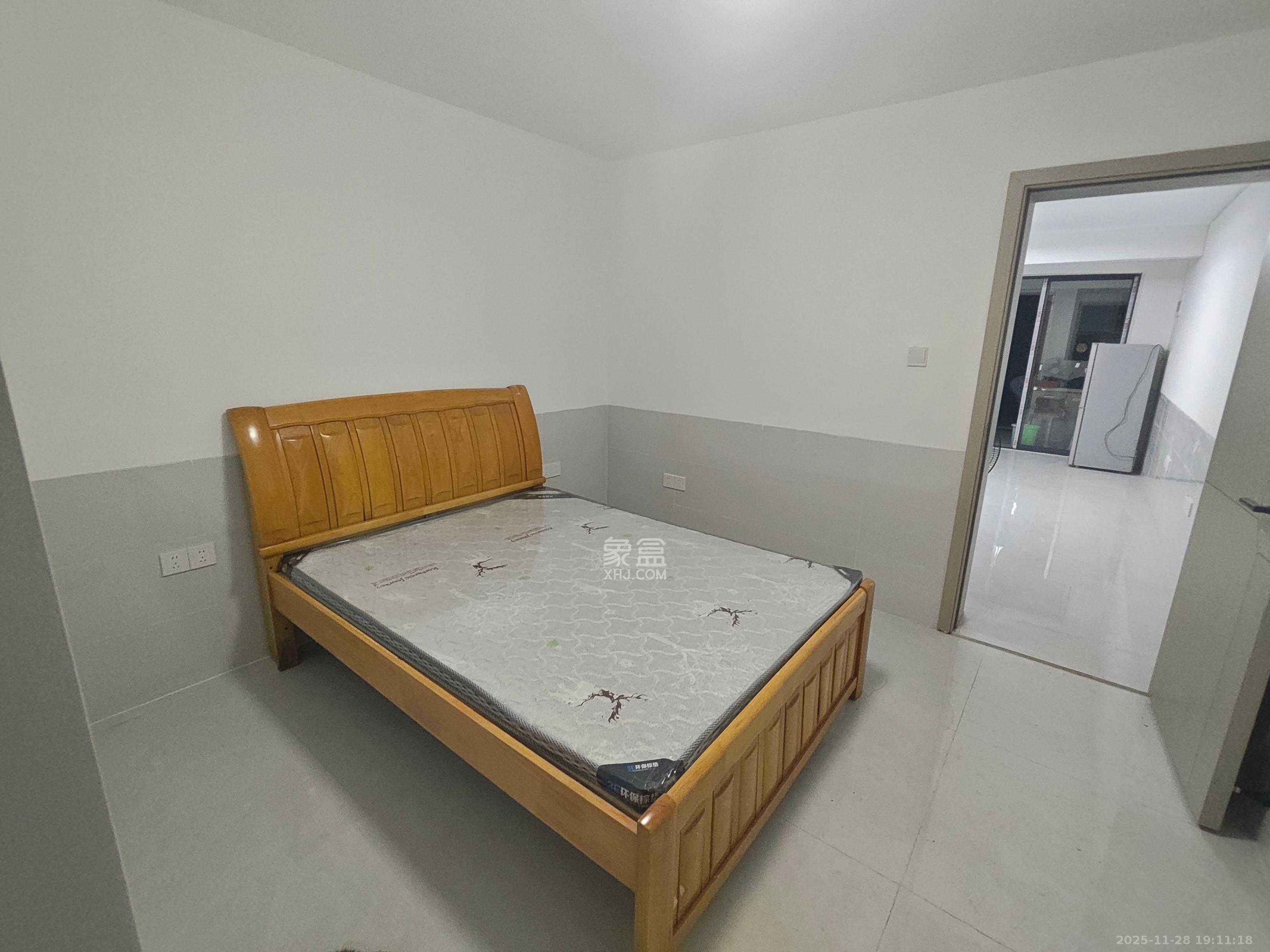 英才园三片  1室1厅1卫    1800.0元/月