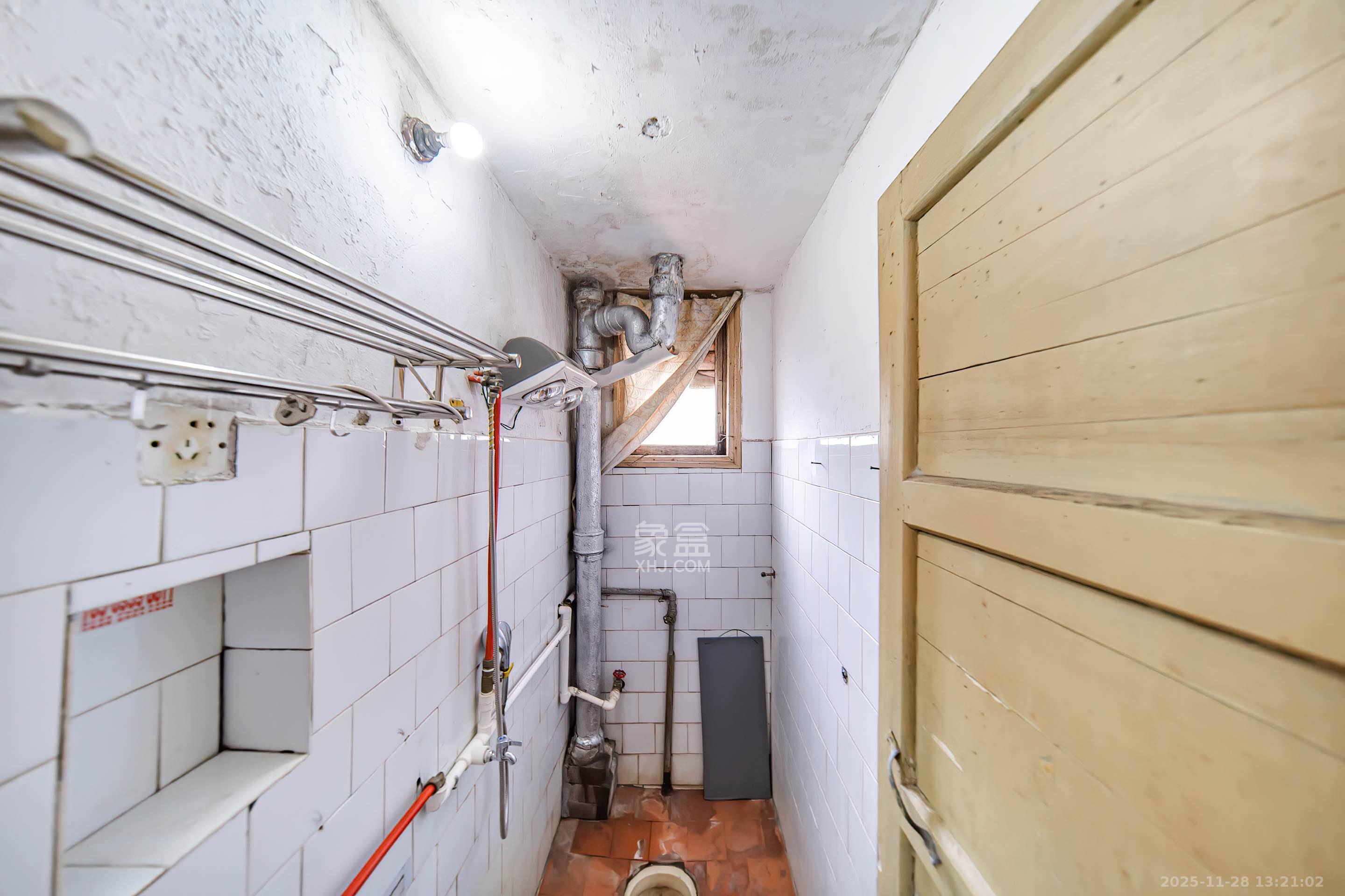 东风一村社区房（王家垅）  2室1厅1卫    1100.0元/月室内图