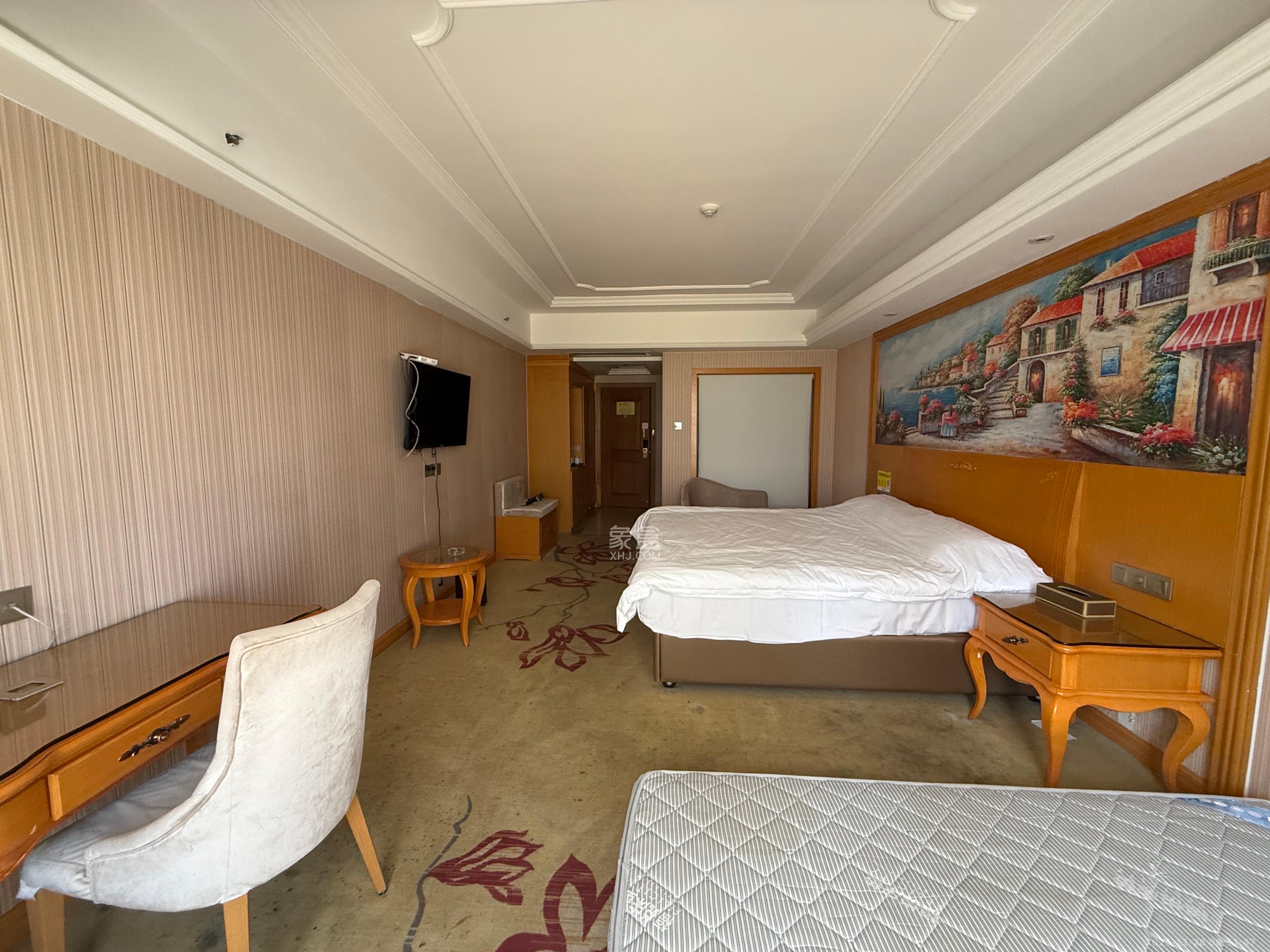 三重星都心  1室1厅1卫    1200.0元/月