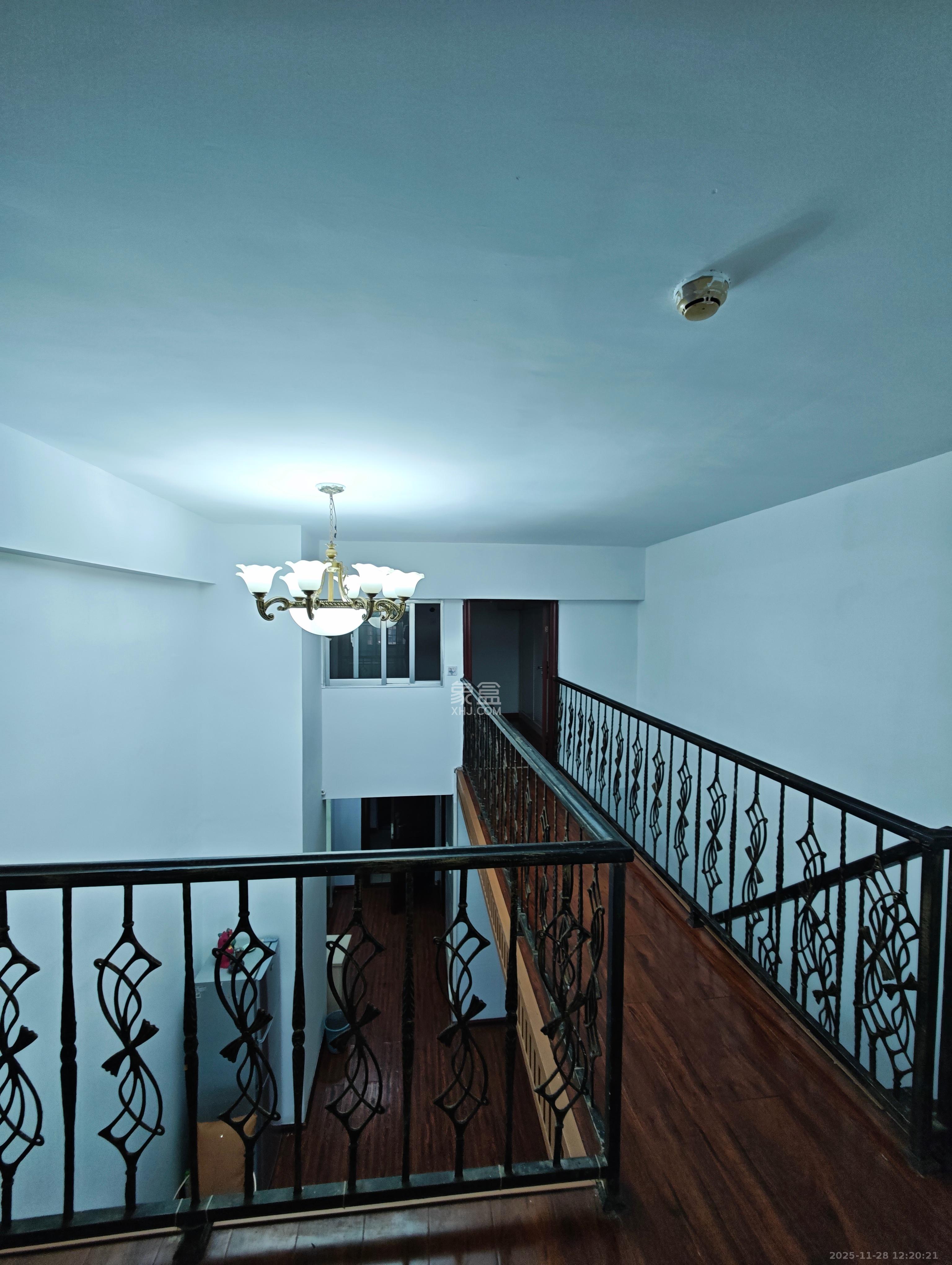 融圣国际 2室1厅1卫 2000.0元/月 融圣国际 2室1厅1卫 2000.0元/月室内图