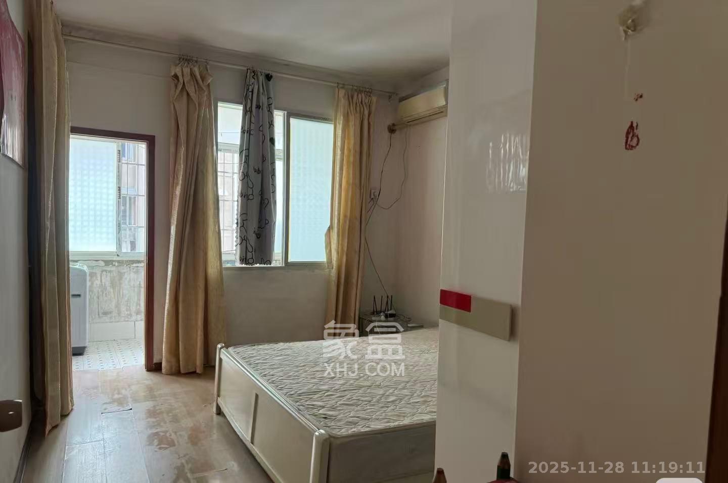 阀门厂宿舍  2室1厅1卫    1300.0元/月