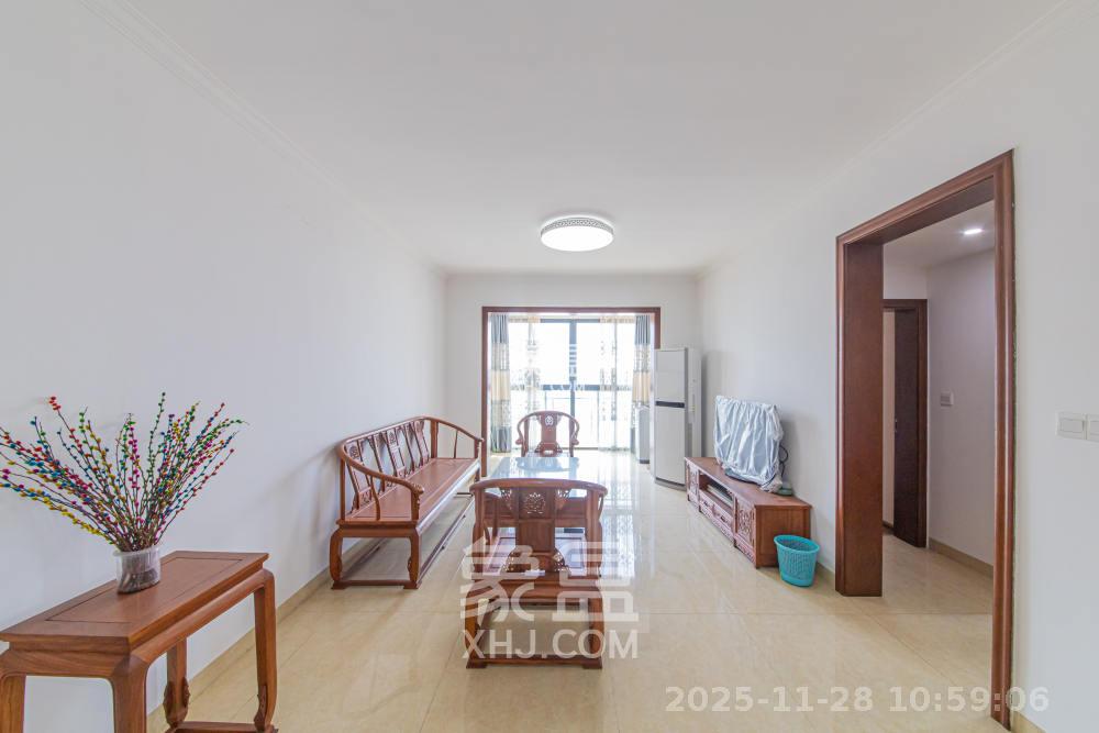 钱隆学府一、二期 3室2厅1卫 2300.0元/月 钱隆学府一、二期 3室2厅1卫 2300.0元/月室内图