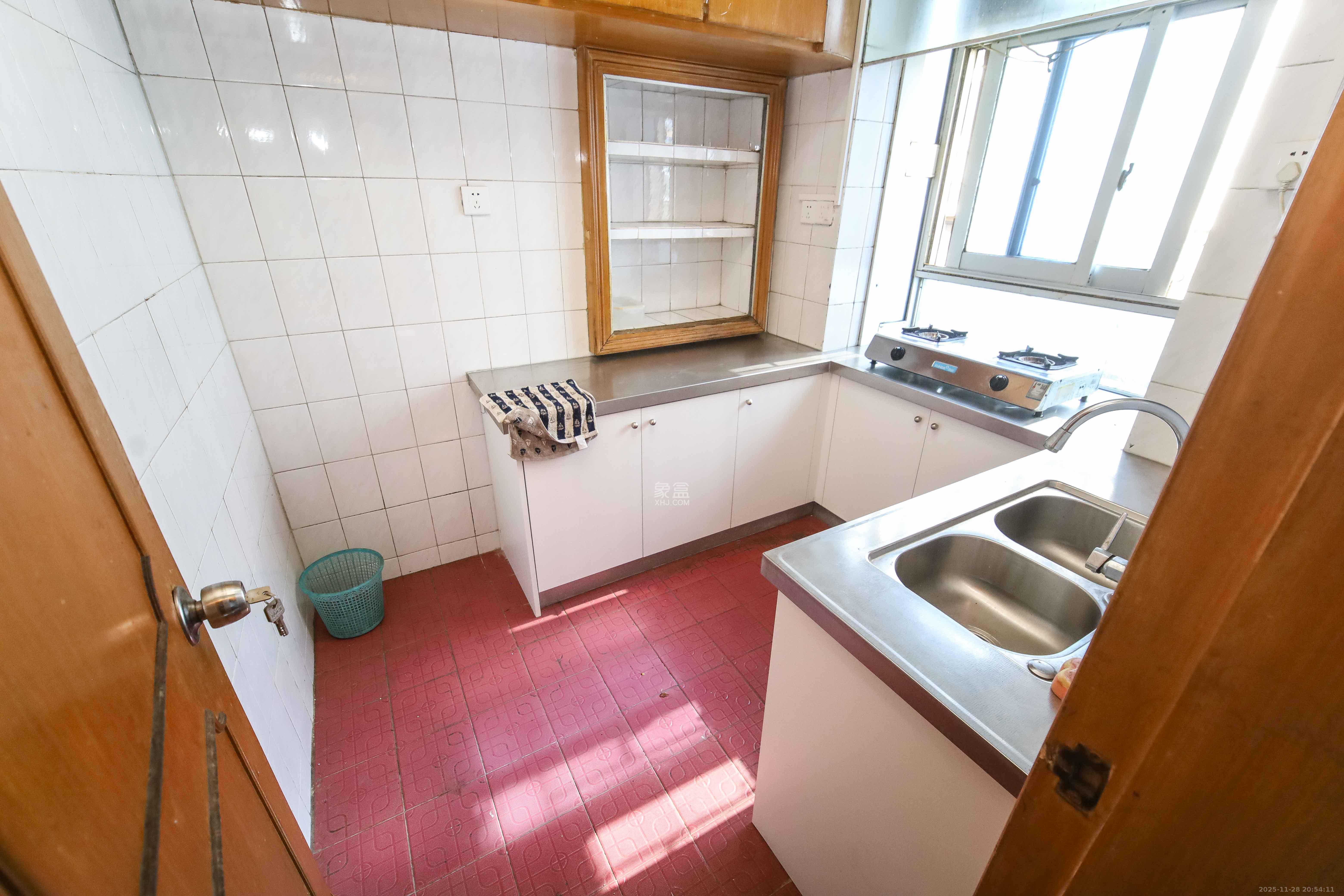 杨家山武警宿舍  3室2厅1卫    69.0万厨房