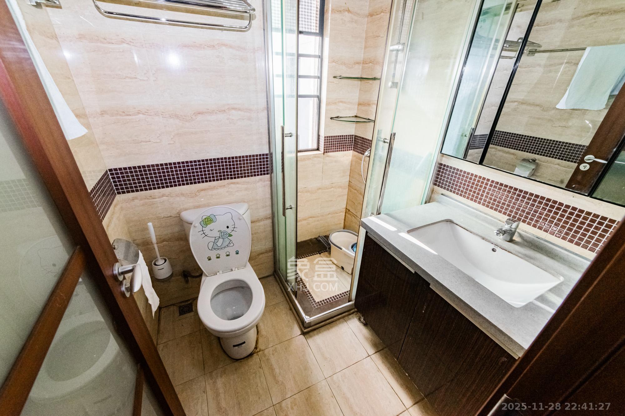 万科城 2室2厅2卫 60.0万 万科城 2室2厅2卫 60.0万卫生间