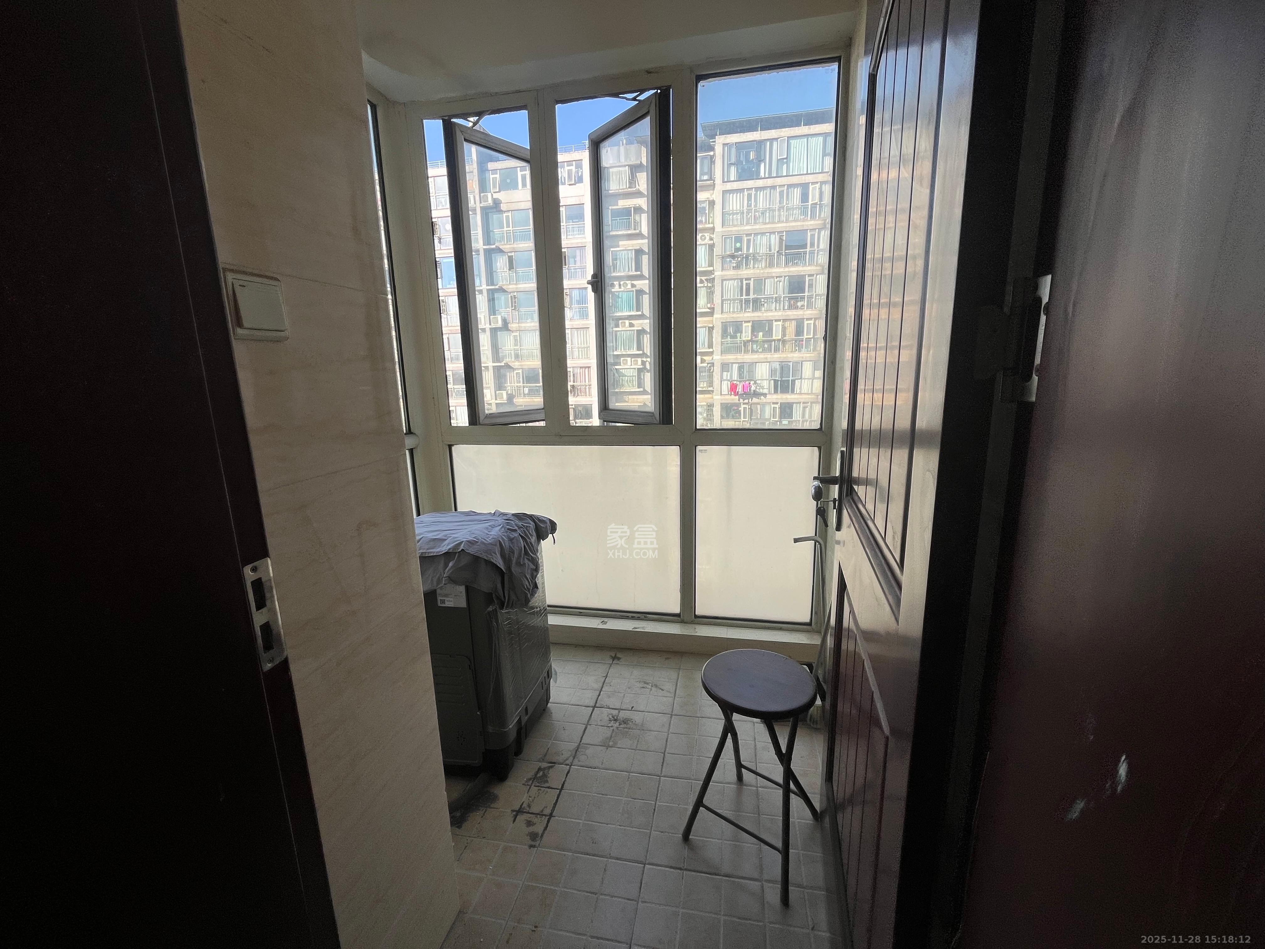 现代雅境园 1室0厅0卫 2800.0元/月 现代雅境园 1室0厅0卫 2800.0元/月室内图