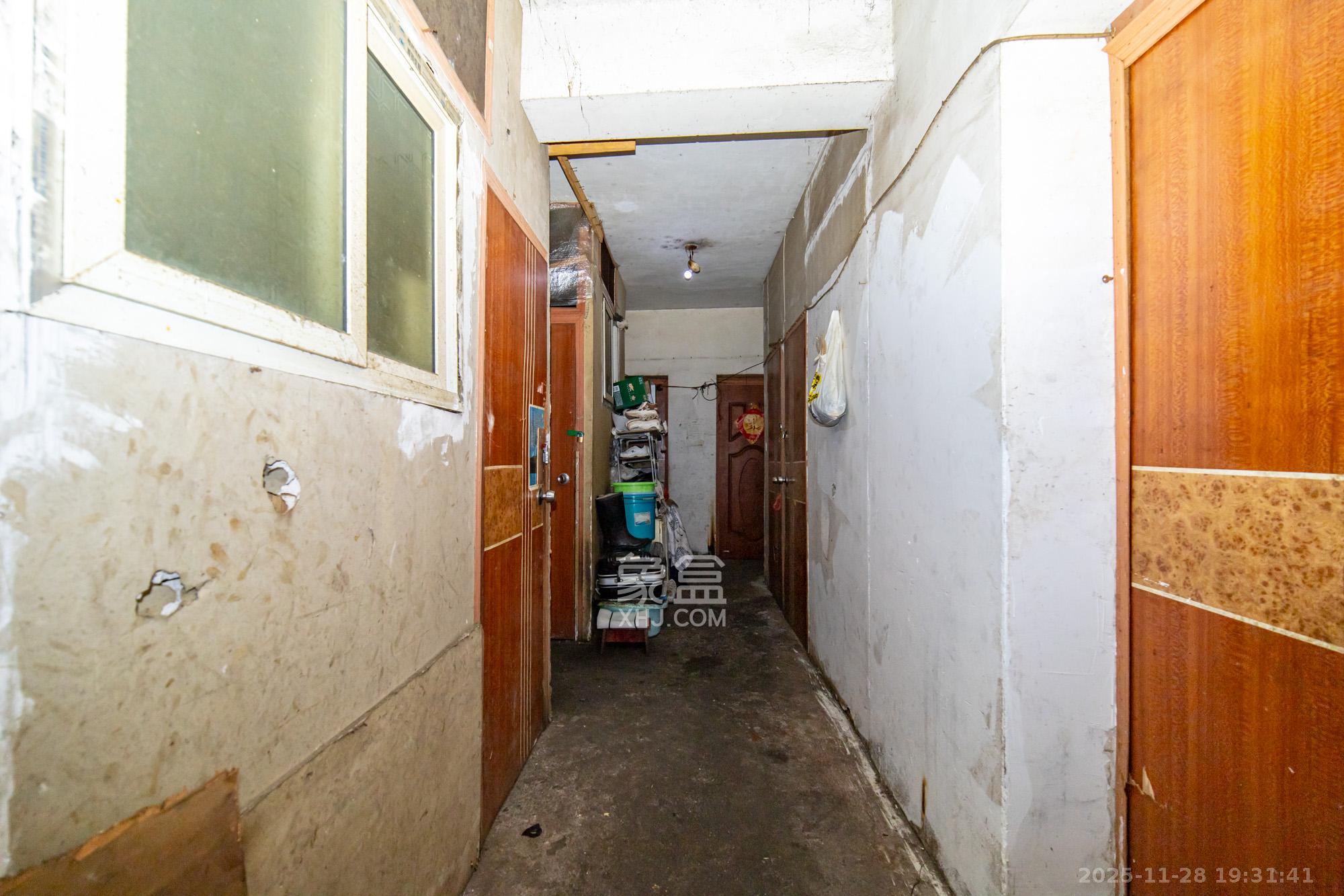 中南汽车世界 3室2厅2卫 45.0万 中南汽车世界 3室2厅2卫 45.0万其他