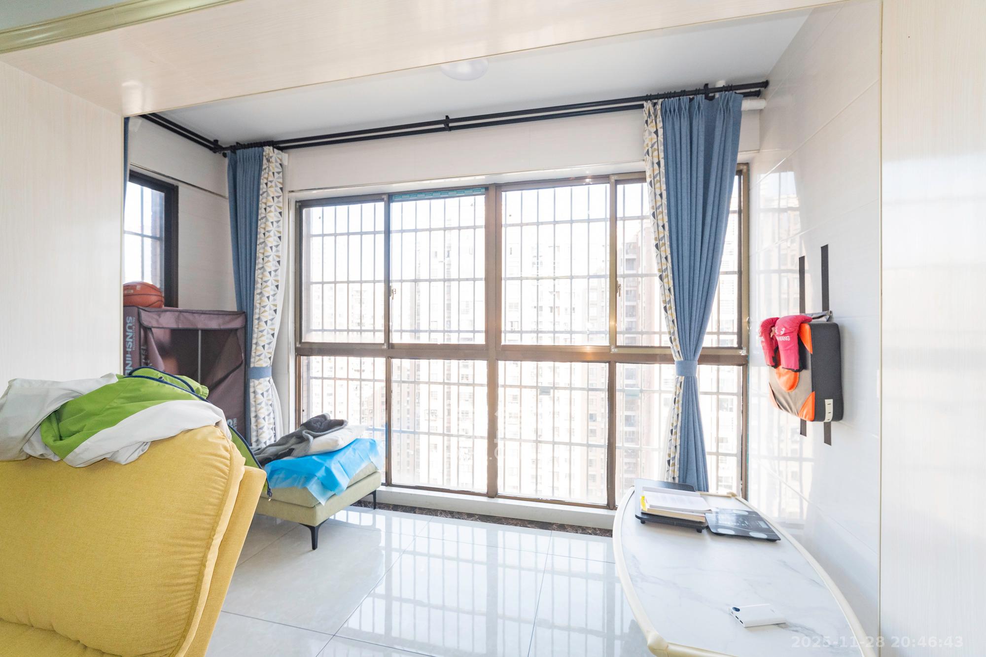 家和院 4室2厅2卫 95.0万 家和院 4室2厅2卫 95.0万阳台