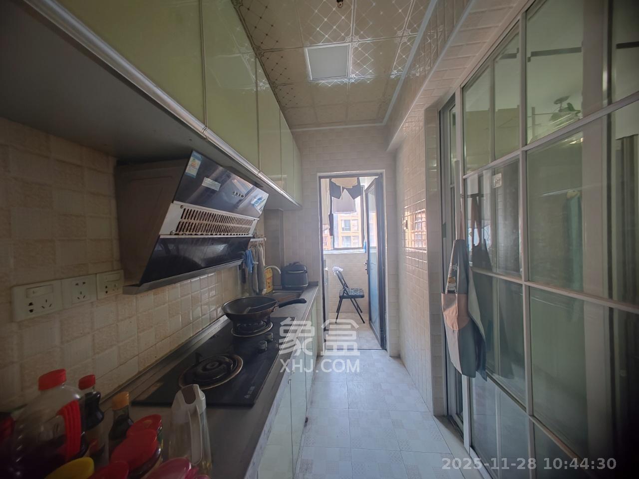 鑫远和城(一、二期) 1室1厅1卫 1500.0元/月 鑫远和城(一、二期) 1室1厅1卫 1500.0元/月室内图