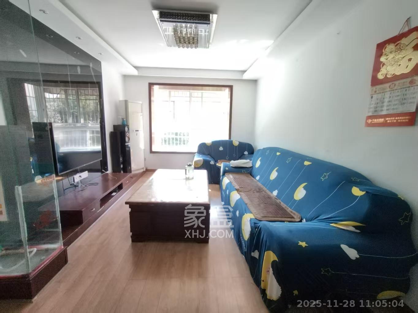 金麓西岸和苑  2室1厅1卫    1800.0元/月