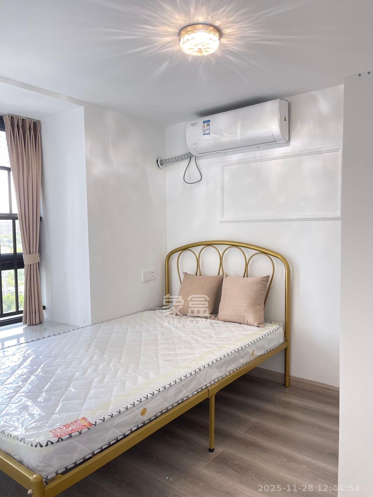 万科金色梦想A区 2室1厅1卫 2600.0元/月 万科金色梦想A区 2室1厅1卫 2600.0元/月室内图