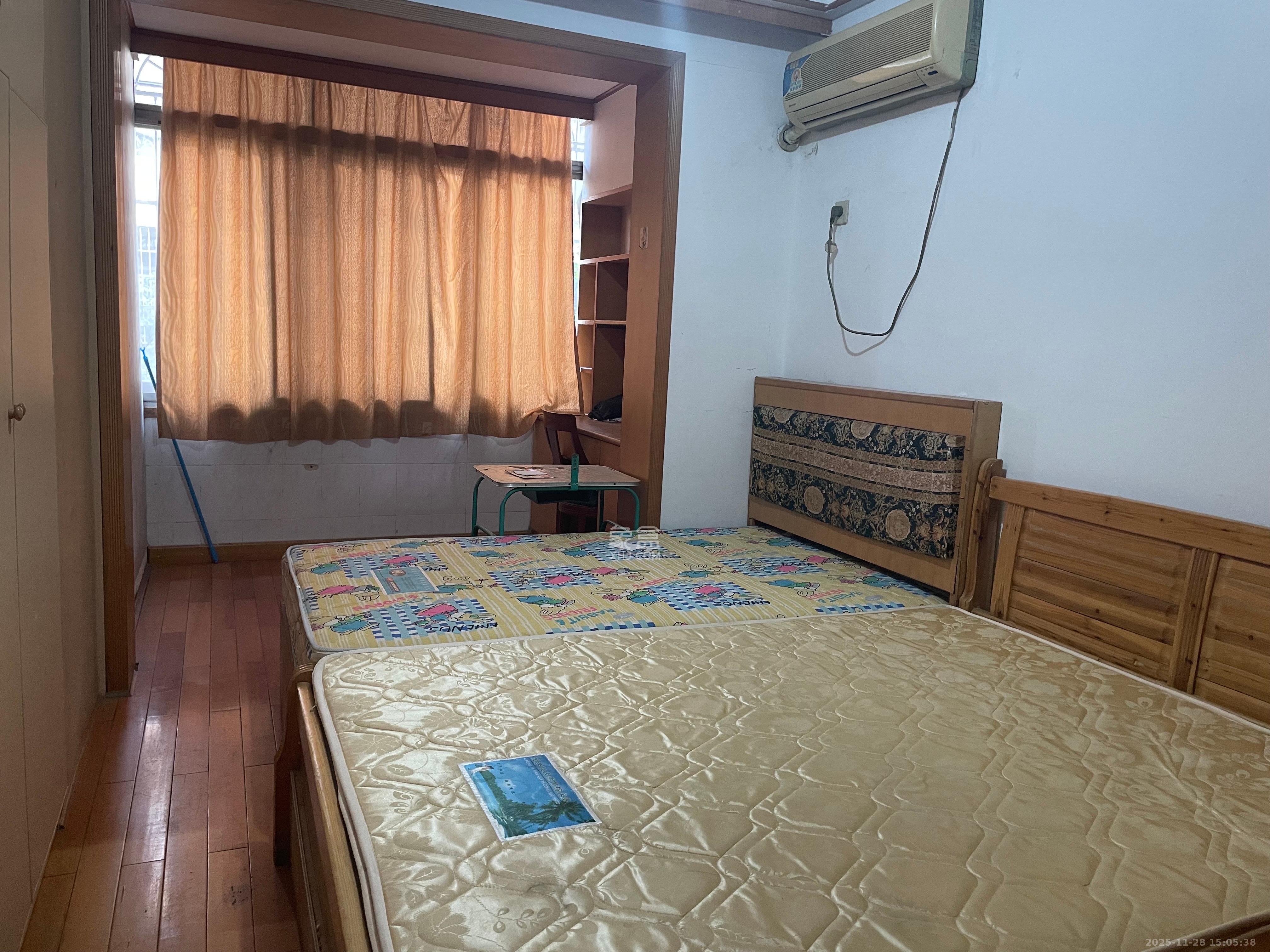 国税总局雨花区第二税务所宿舍  3室2厅2卫    2600.0元/月室内图