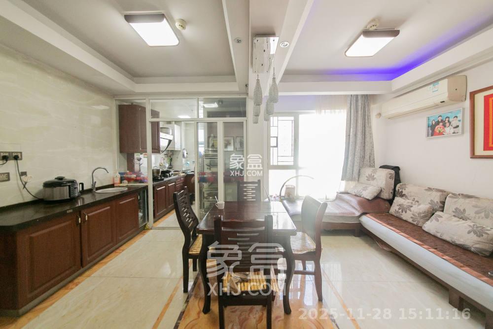 北辰三角洲D3区 4室2厅2卫 4500.0元/月 北辰三角洲D3区 4室2厅2卫 4500.0元/月室内图