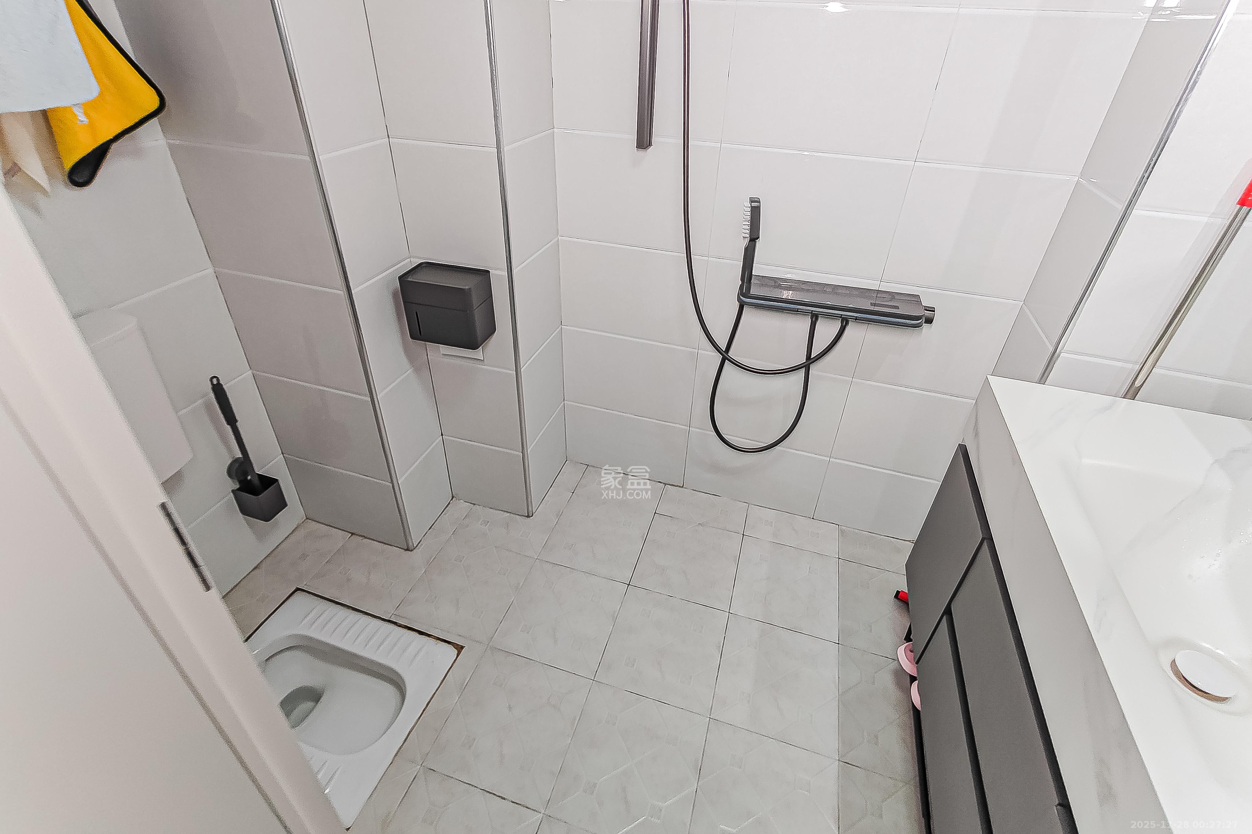 万博汇  2室1厅1卫    52.0万卫生间