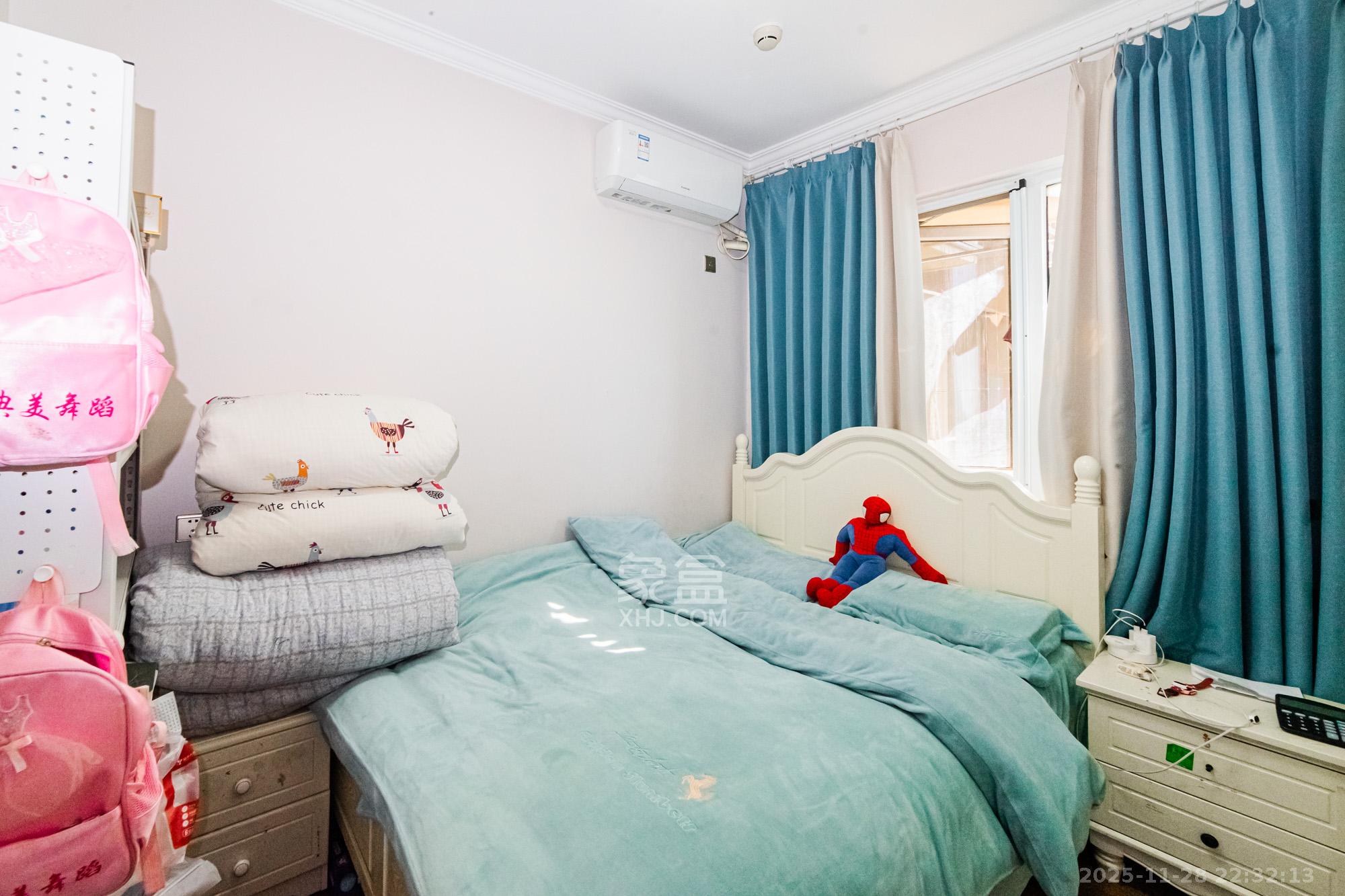 北辰三角洲C2区 3室2厅1卫 142.0万 北辰三角洲C2区 3室2厅1卫 142.0万卧室