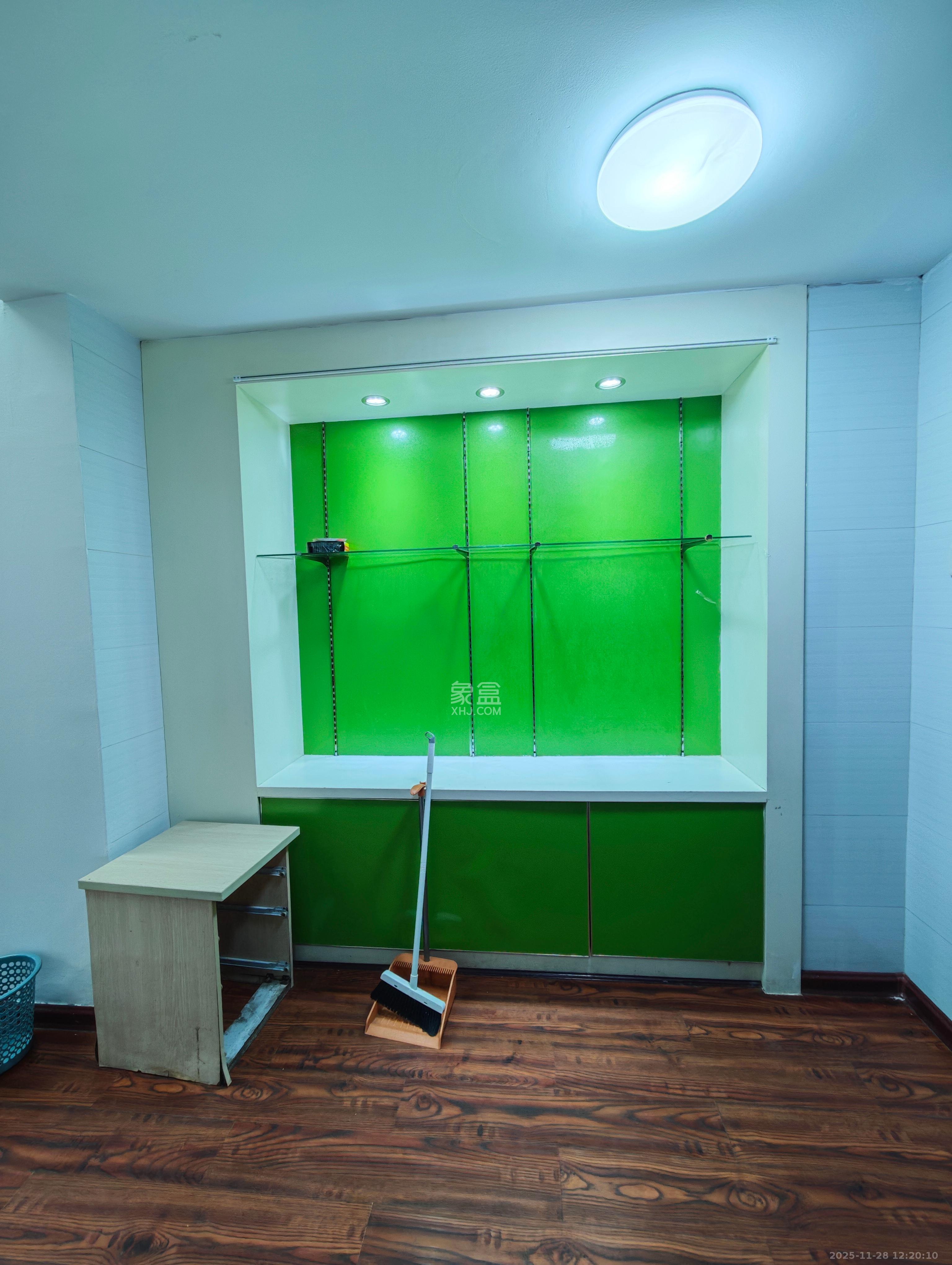 融圣国际 2室1厅1卫 2000.0元/月 融圣国际 2室1厅1卫 2000.0元/月室内图