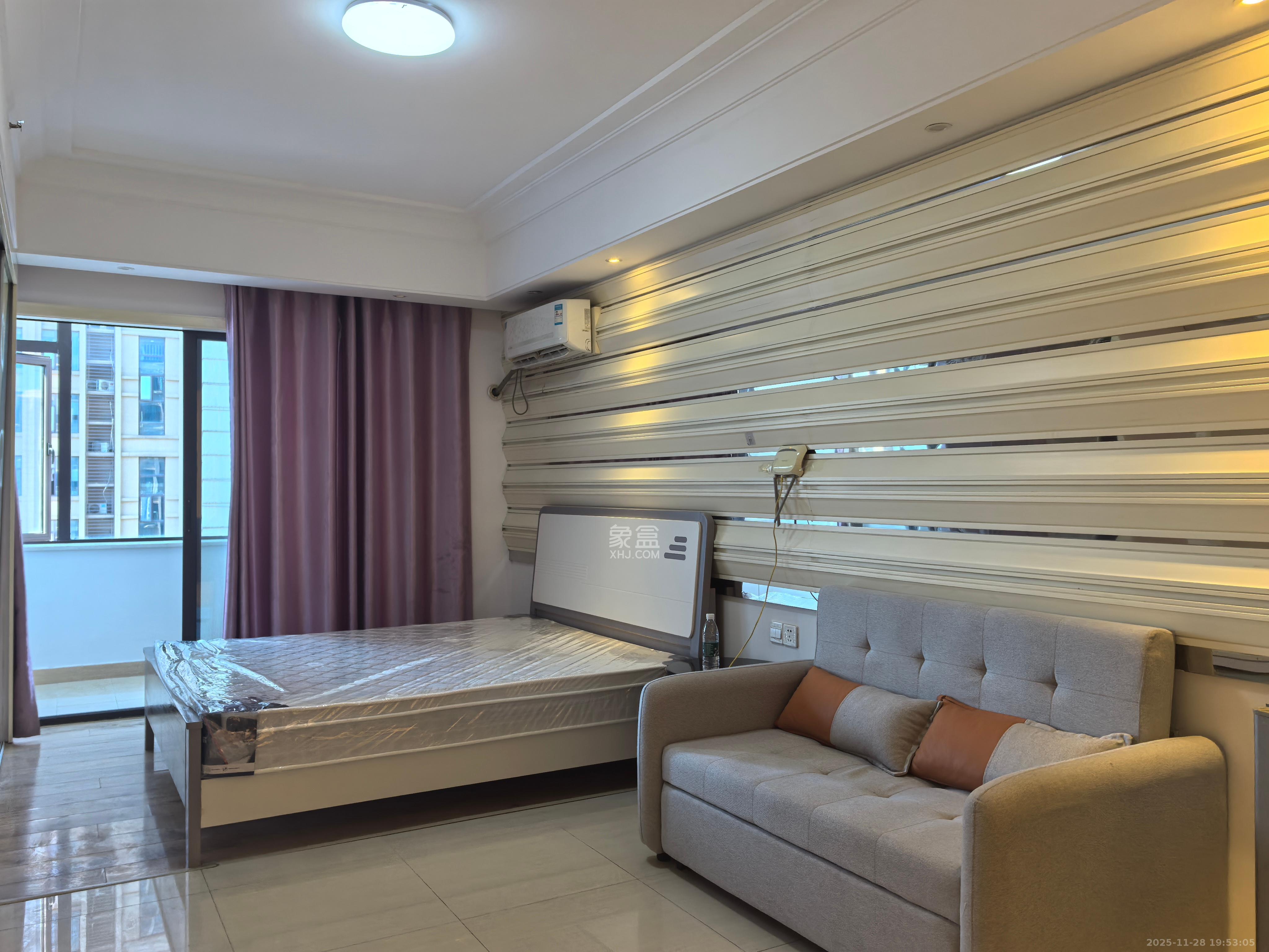 五江天街北区 1室0厅0卫 1400.0元/月 五江天街北区 1室0厅0卫 1400.0元/月室内图