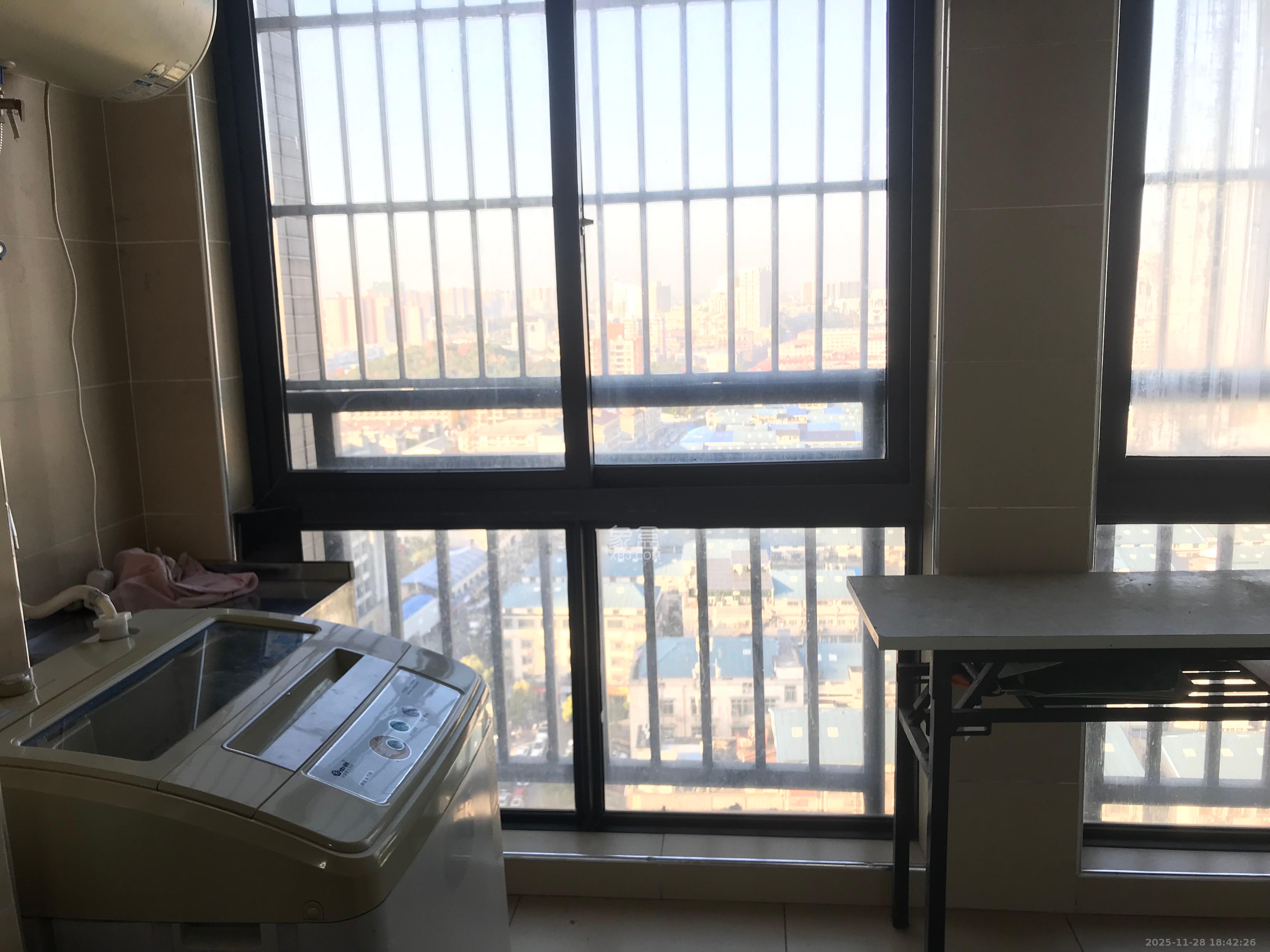 尚都花园城 1室1厅1卫 900.0元/月 尚都花园城 1室1厅1卫 900.0元/月室内图