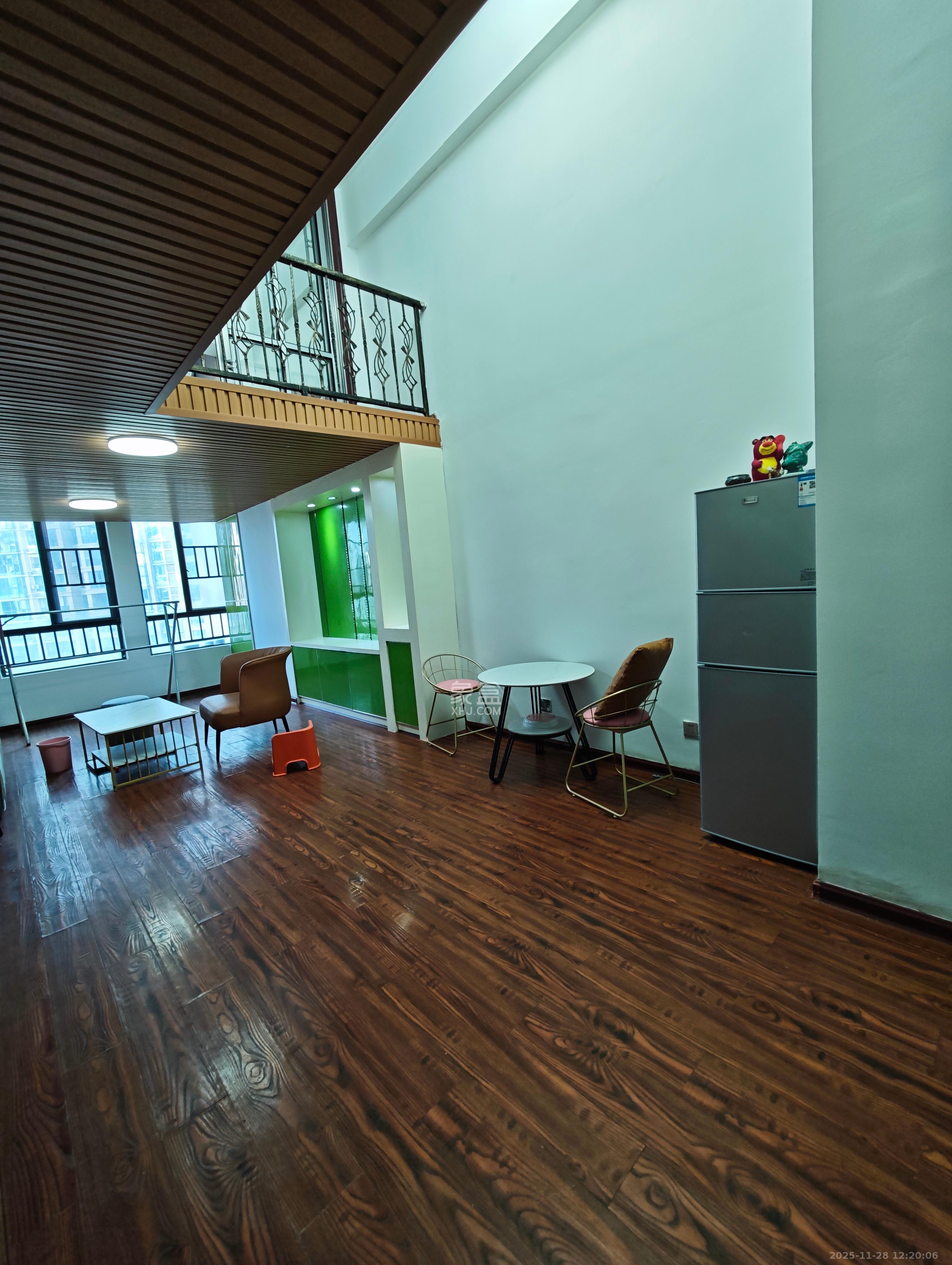 融圣国际 2室1厅1卫 2000.0元/月 融圣国际 2室1厅1卫 2000.0元/月室内图