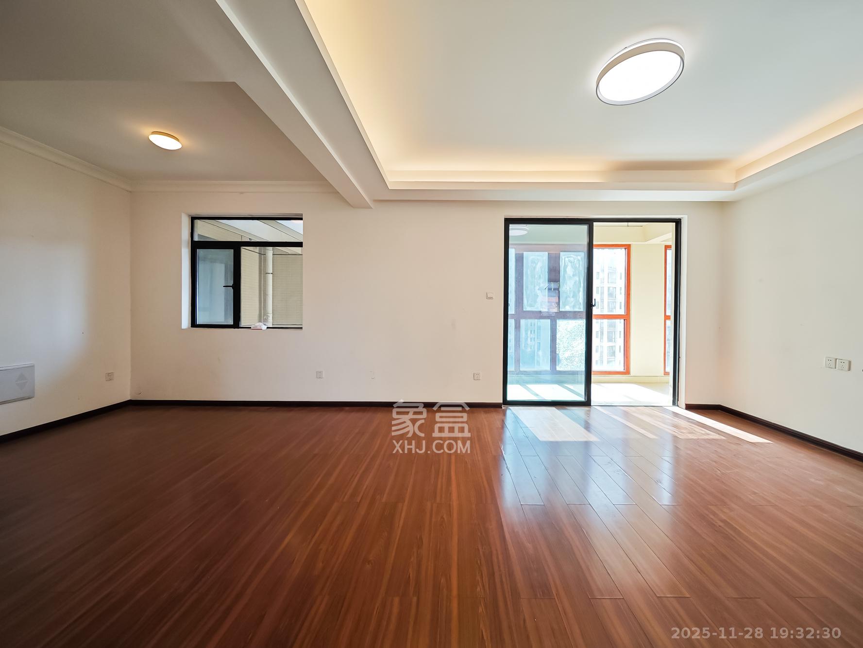 幸福考拉789 3室2厅2卫 68.3万 幸福考拉789 3室2厅2卫 68.3万客厅