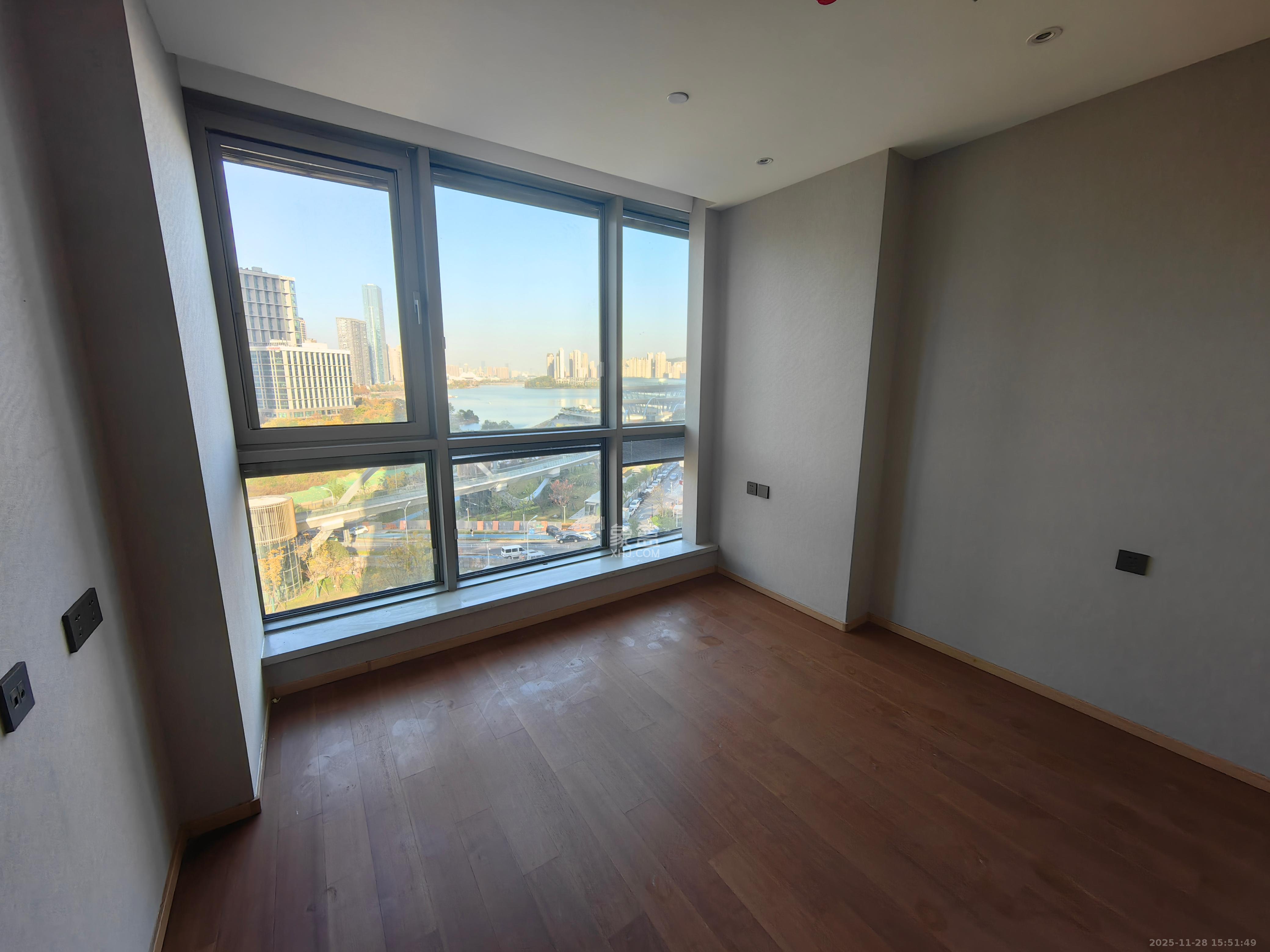 正荣梅溪紫阙台 4室2厅3卫 8500.0元/月 正荣梅溪紫阙台 4室2厅3卫 8500.0元/月室内图