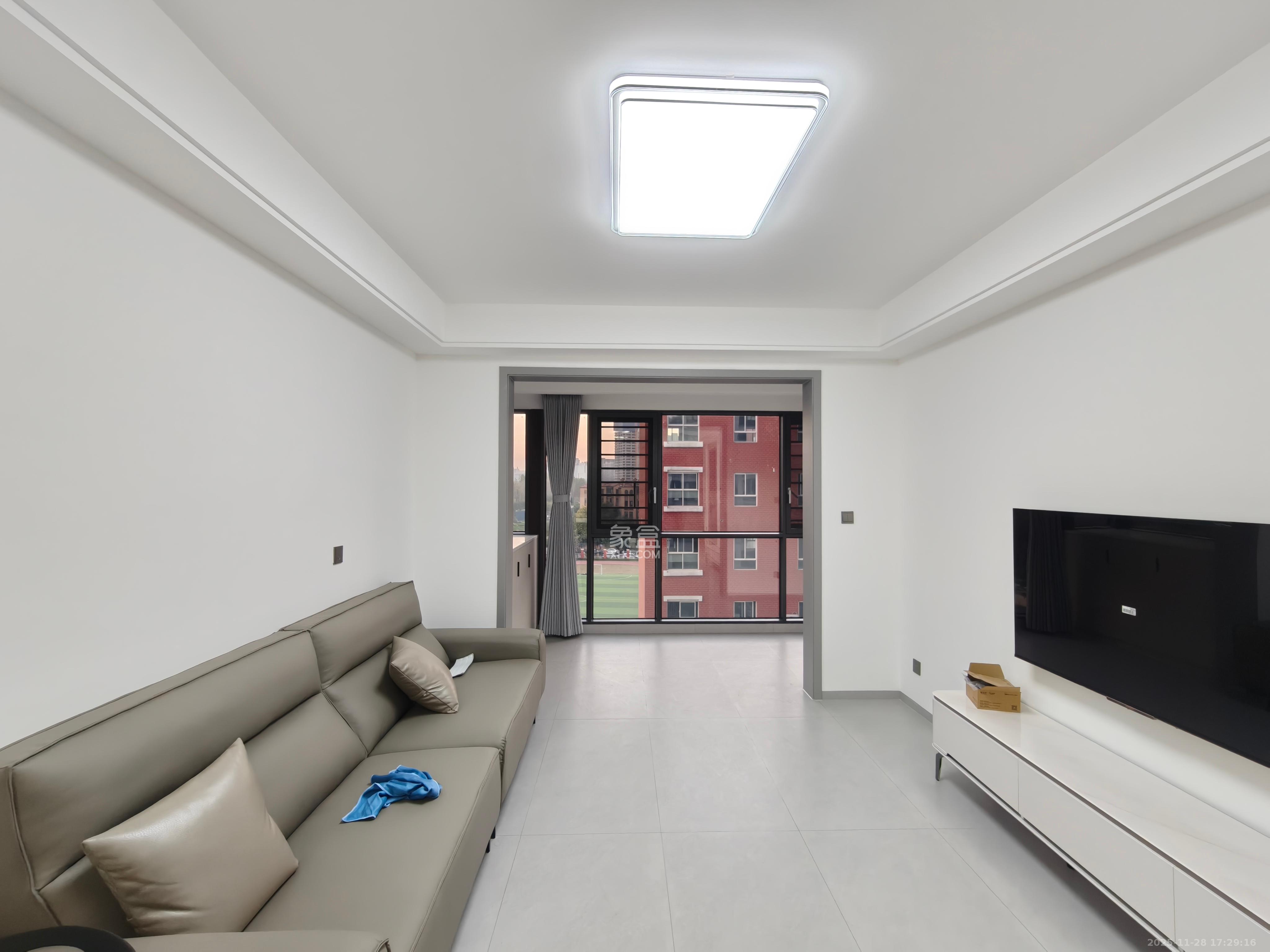 花桥禧新城 2室2厅2卫 2600.0元/月 花桥禧新城 2室2厅2卫 2600.0元/月室内图