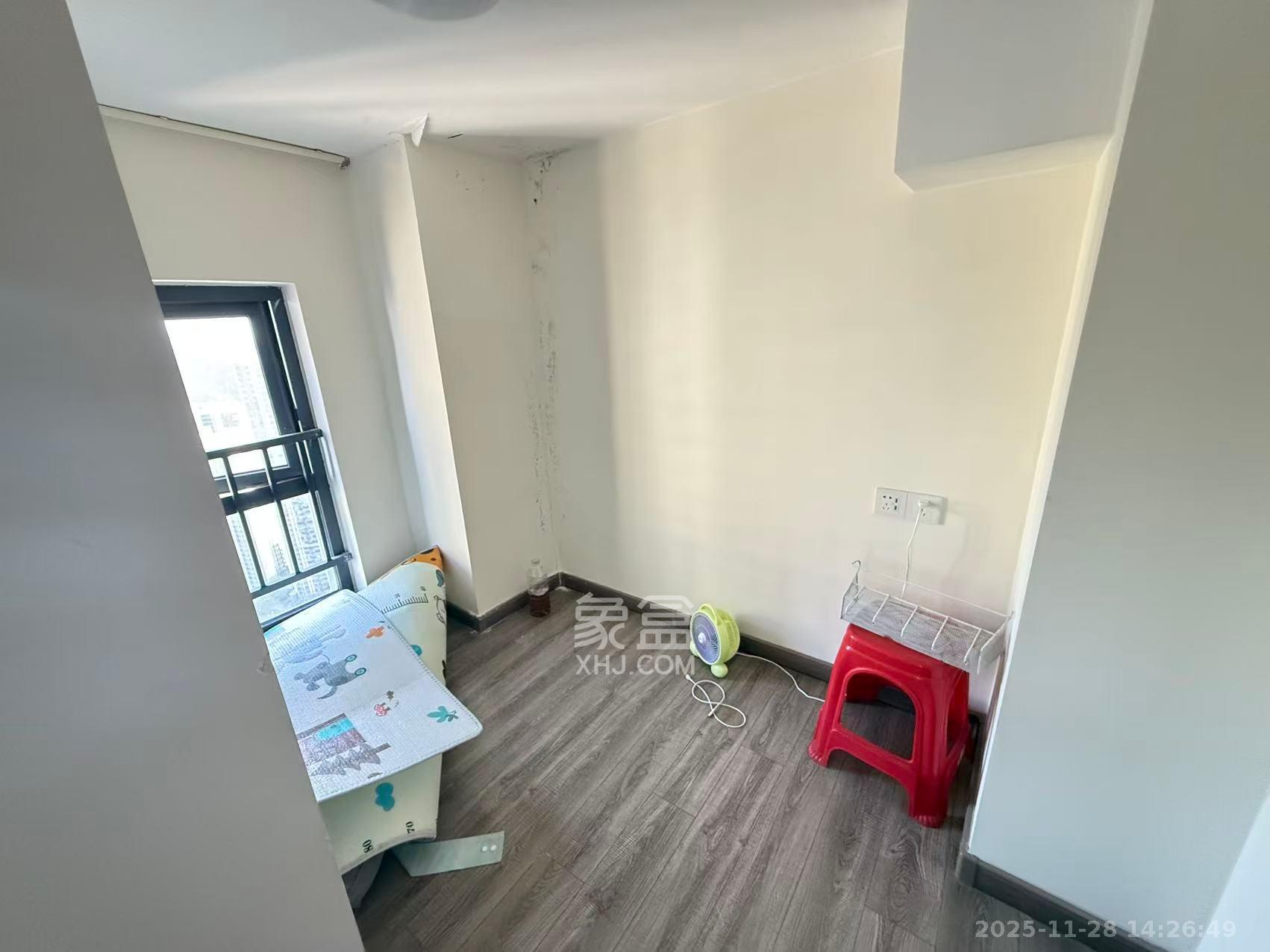 卓越浅水湾 2室2厅1卫 1900.0元/月 卓越浅水湾 2室2厅1卫 1900.0元/月室内图