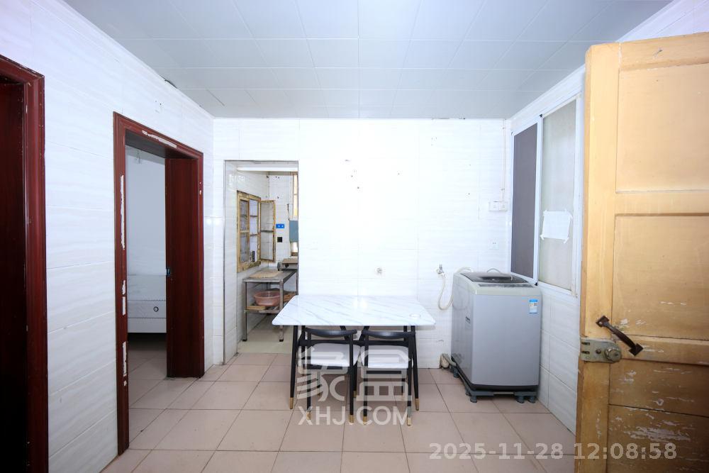 麻园湾 2室2厅1卫 1800.0元/月 麻园湾 2室2厅1卫 1800.0元/月室内图