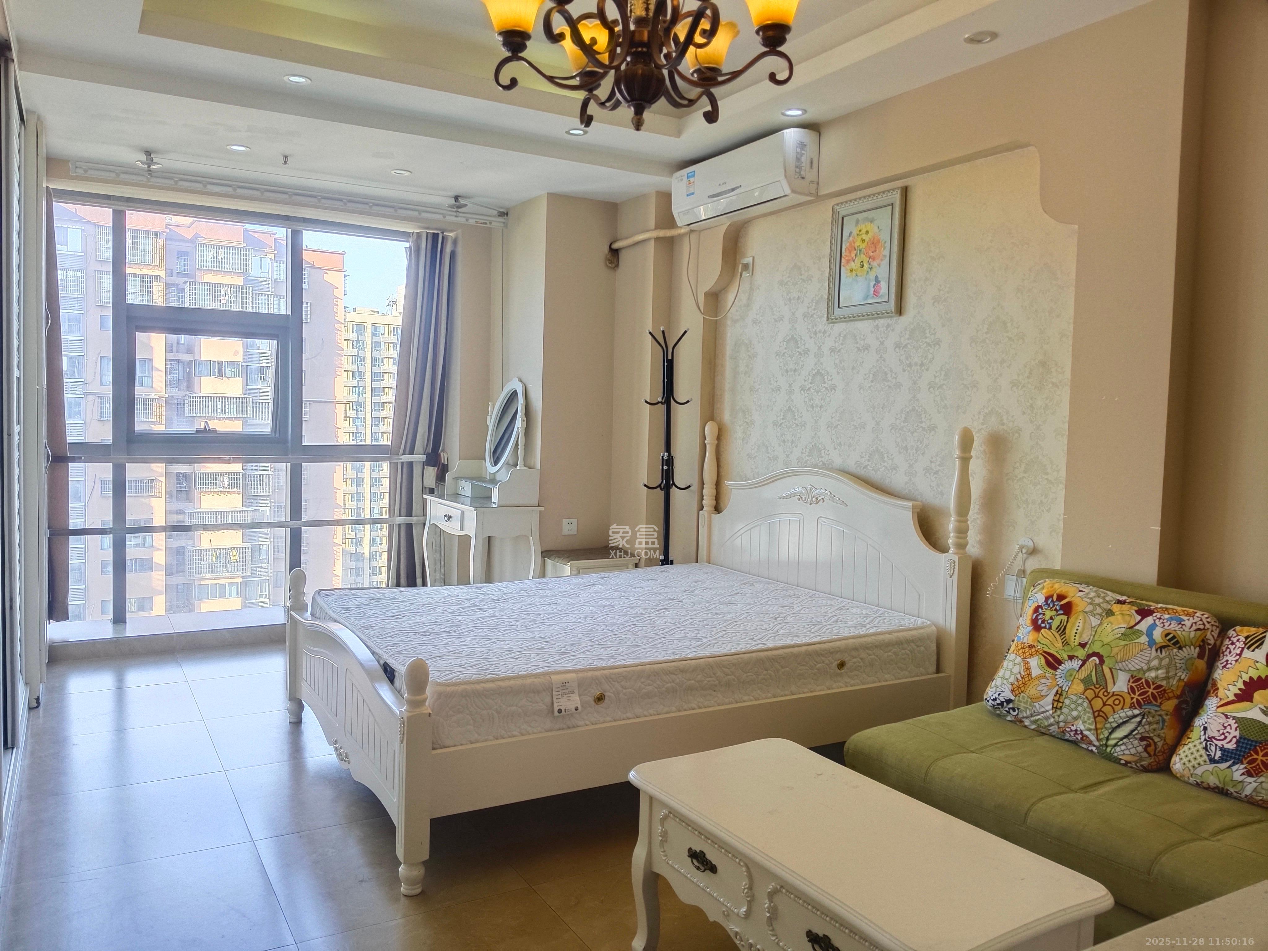 佳兴国际汇  1室1厅1卫    1500.0元/月