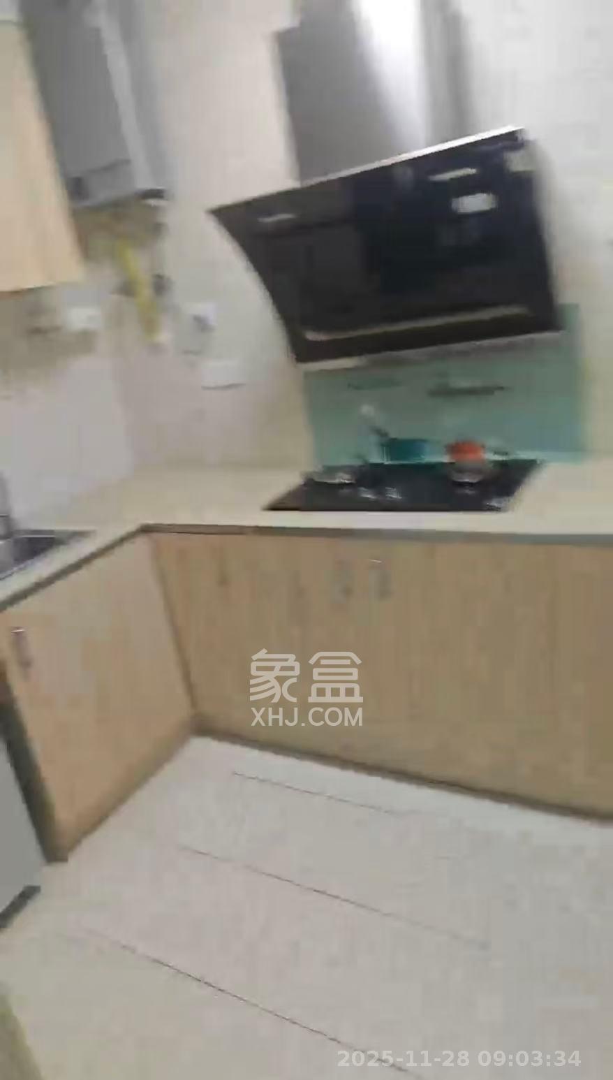 中信凯旋蓝岸（中信新城三期）  1室1厅1卫    1500.0元/月