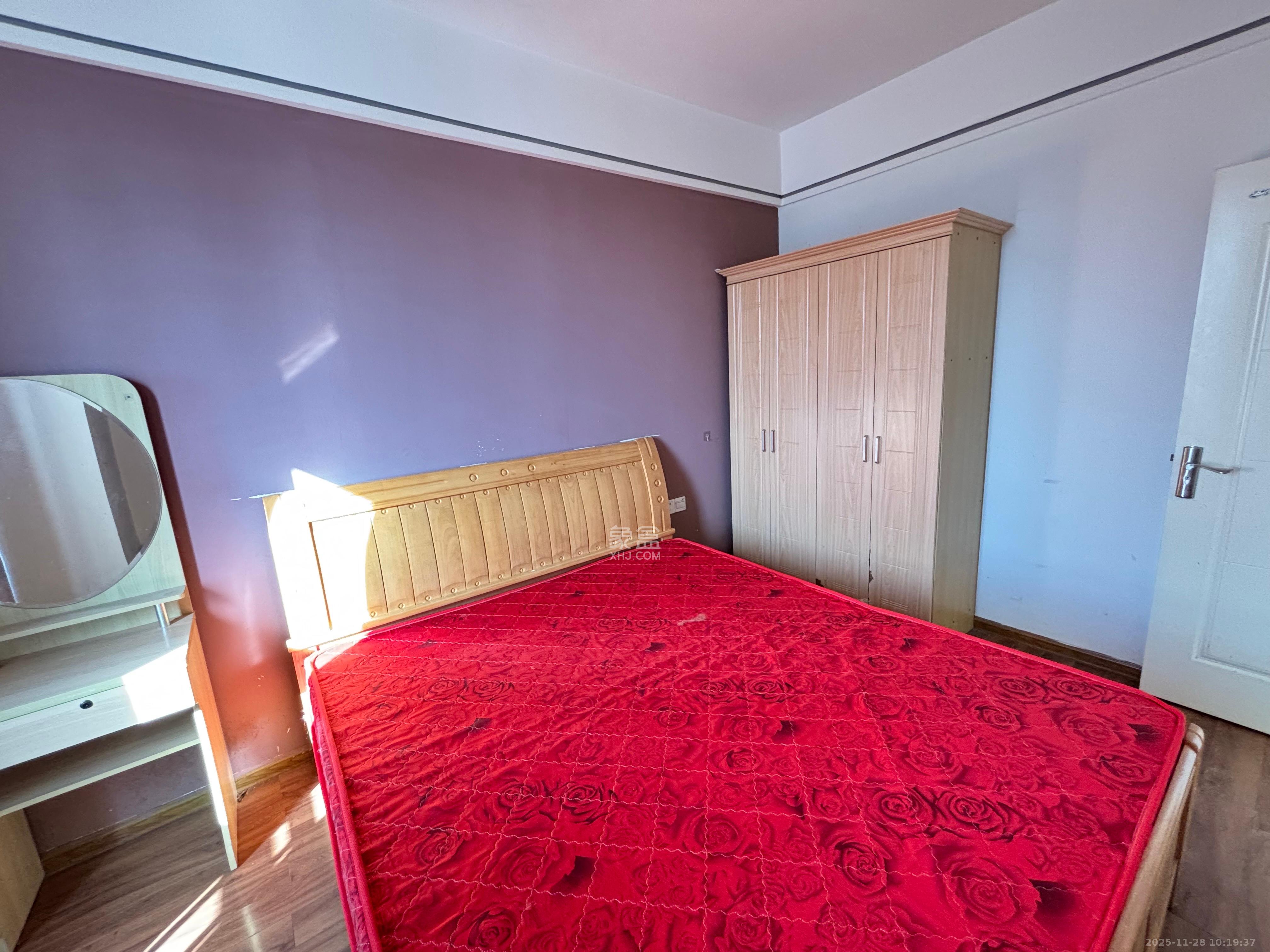 中建木莲工社  1室1厅1卫    1400.0元/月室内图