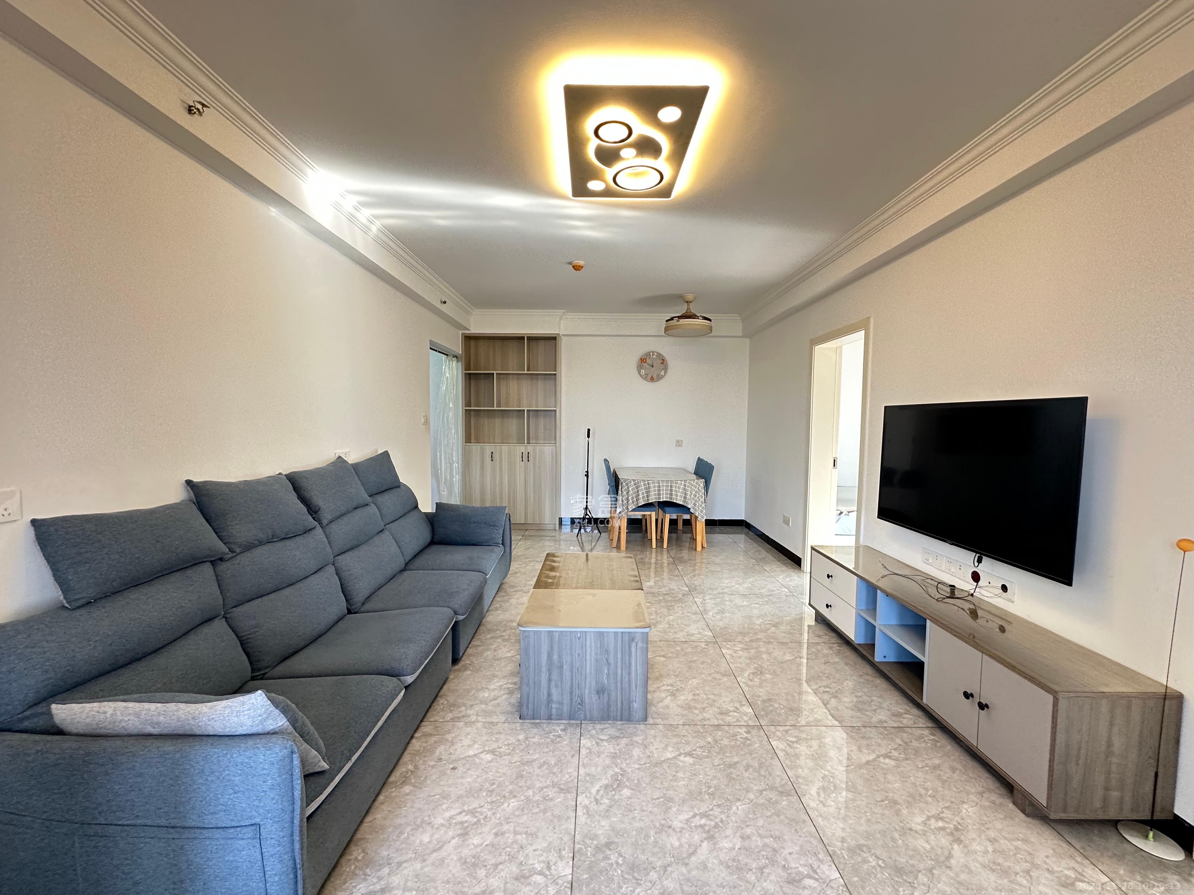 天鸿天府（天鸿中央大院）  2室1厅1卫    2400.0元/月