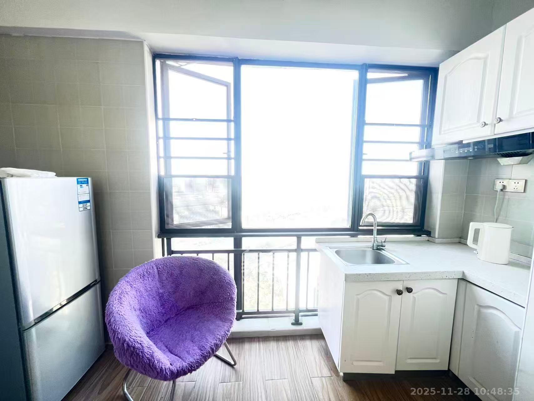 保利麓谷林语I区 1室1厅1卫 1550.0元/月 保利麓谷林语I区 1室1厅1卫 1550.0元/月室内图