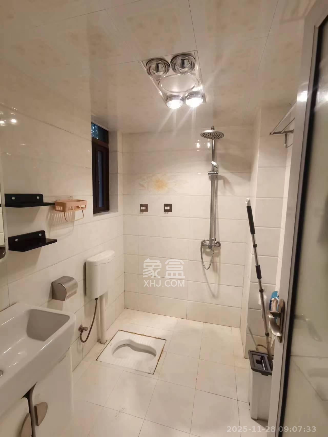 四季星城 3室2厅1卫 1800.0元/月 四季星城 3室2厅1卫 1800.0元/月室内图