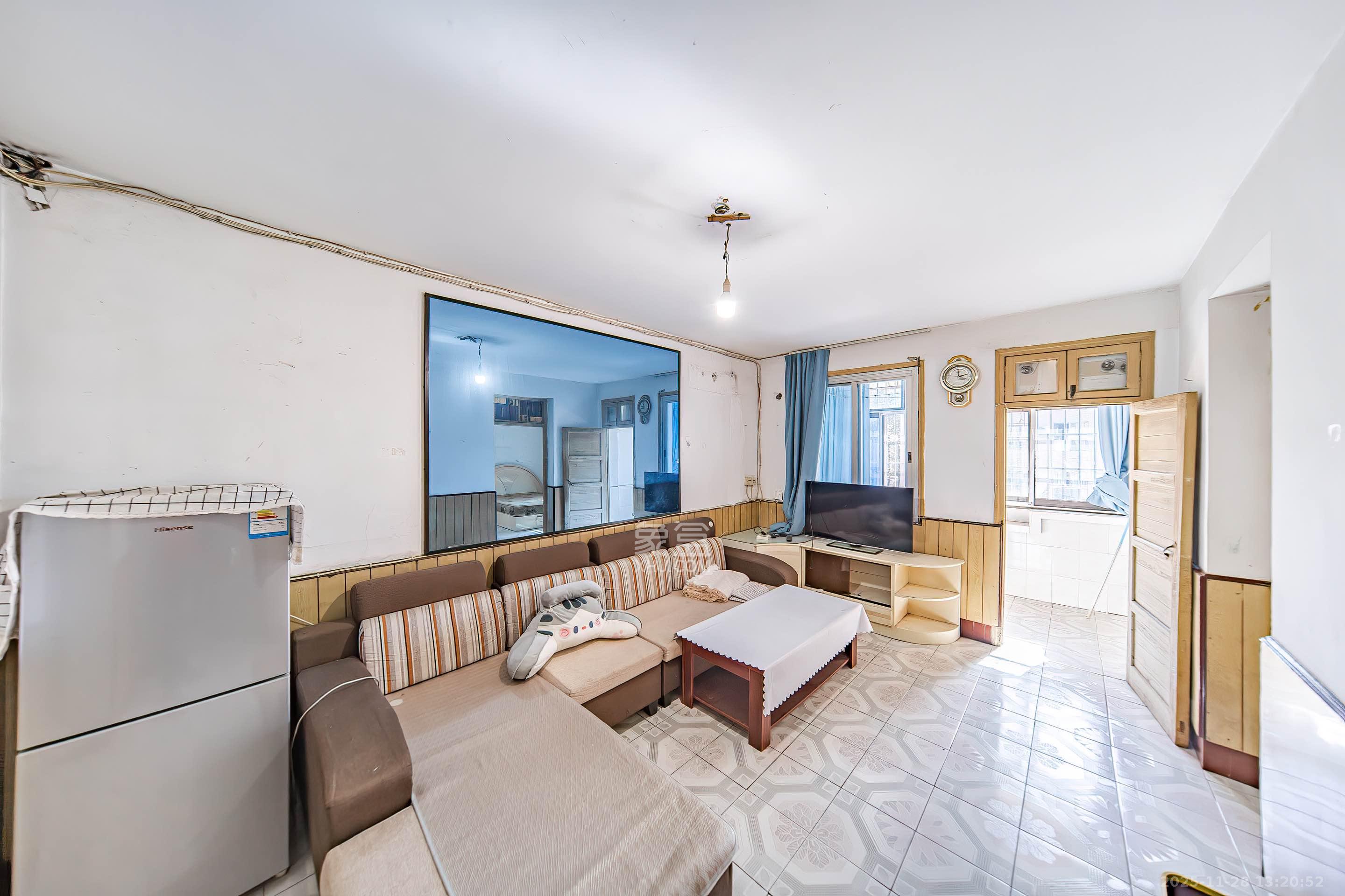 东风一村社区房（王家垅）  2室1厅1卫    1100.0元/月