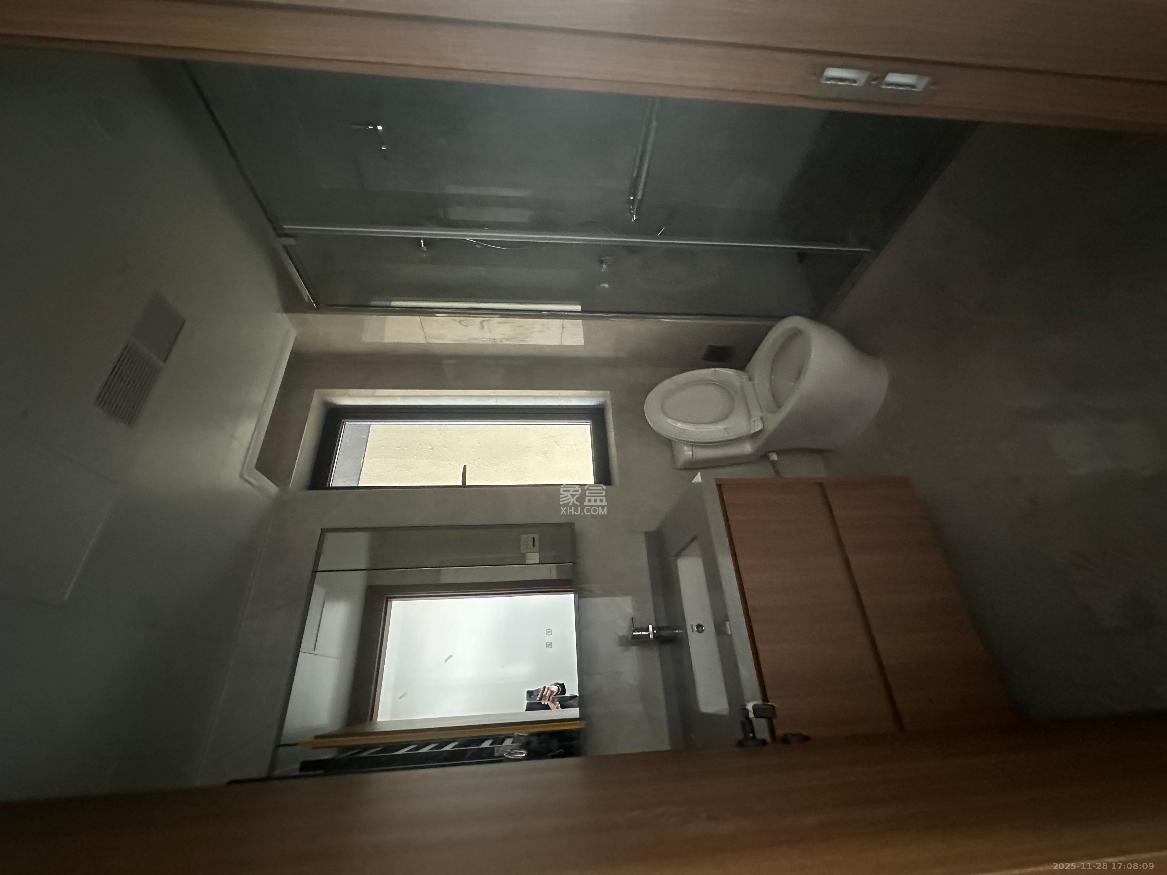 江山印 4室2厅3卫 16000.0元/月 江山印 4室2厅3卫 16000.0元/月室内图