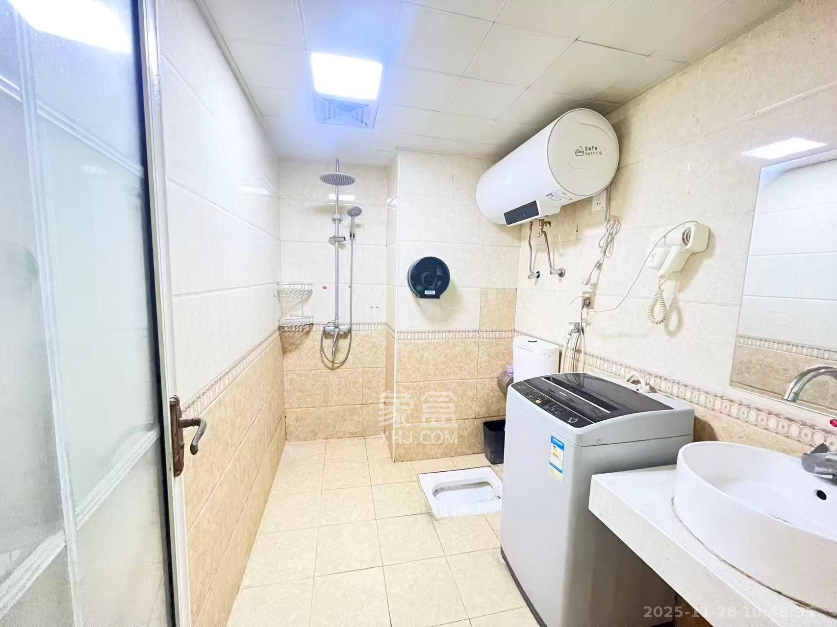 保利麓谷林语I区 1室1厅1卫 1550.0元/月 保利麓谷林语I区 1室1厅1卫 1550.0元/月室内图