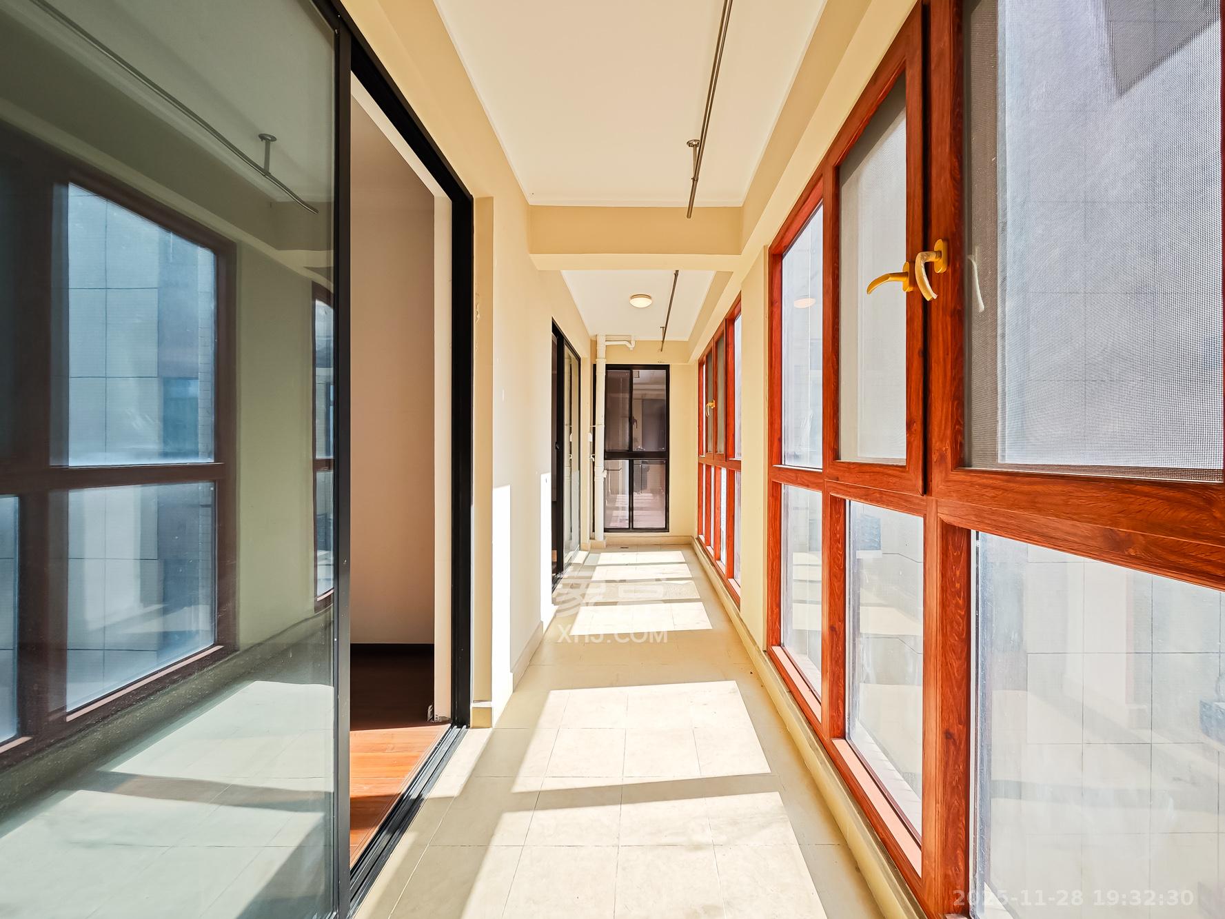 幸福考拉789 3室2厅2卫 68.3万 幸福考拉789 3室2厅2卫 68.3万阳台